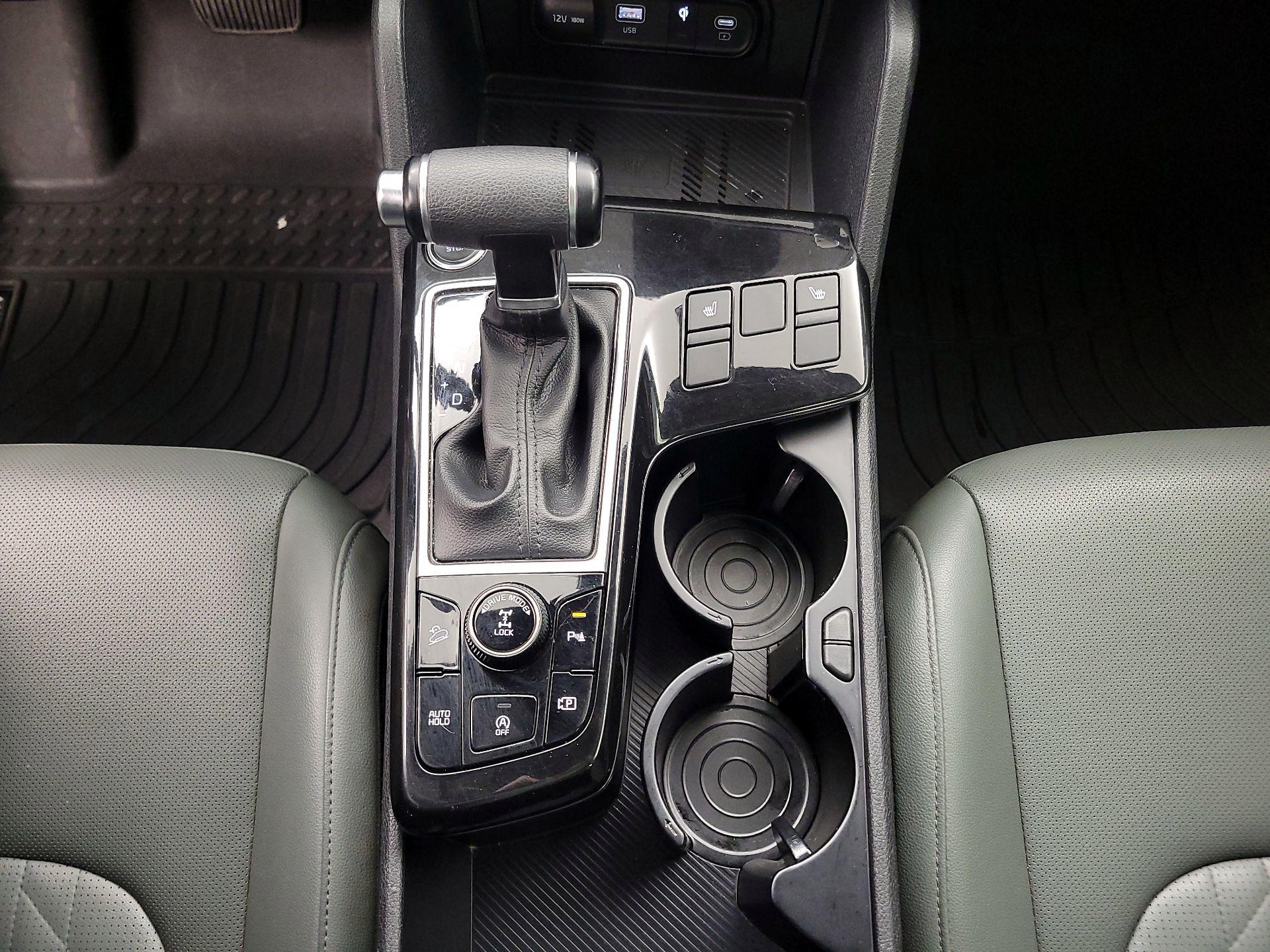 Thumbnail: 2023 Kia Sportage - 18