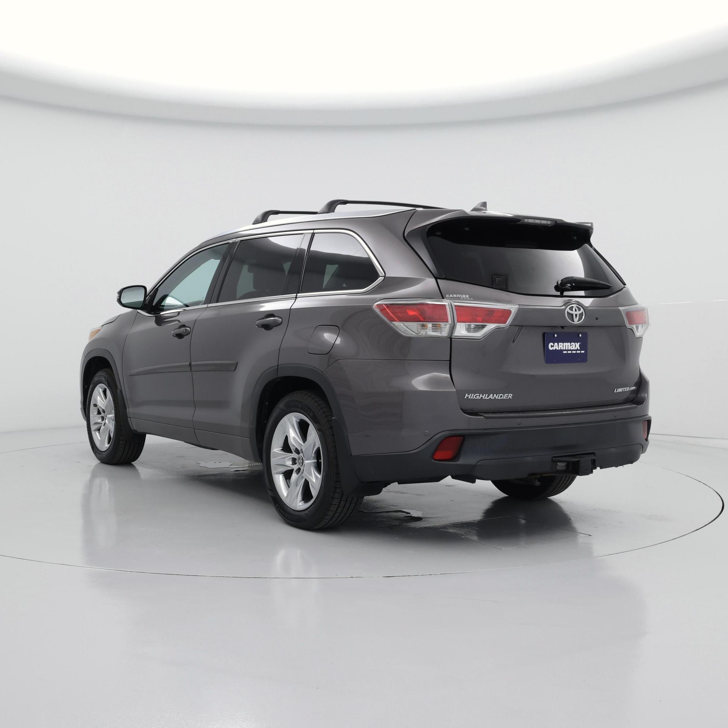 Thumbnail: 2016 Toyota Highlander - 2