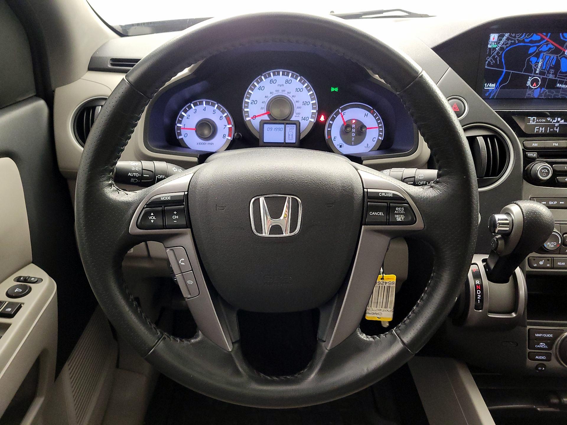 Thumbnail: 2014 Honda Pilot - 10