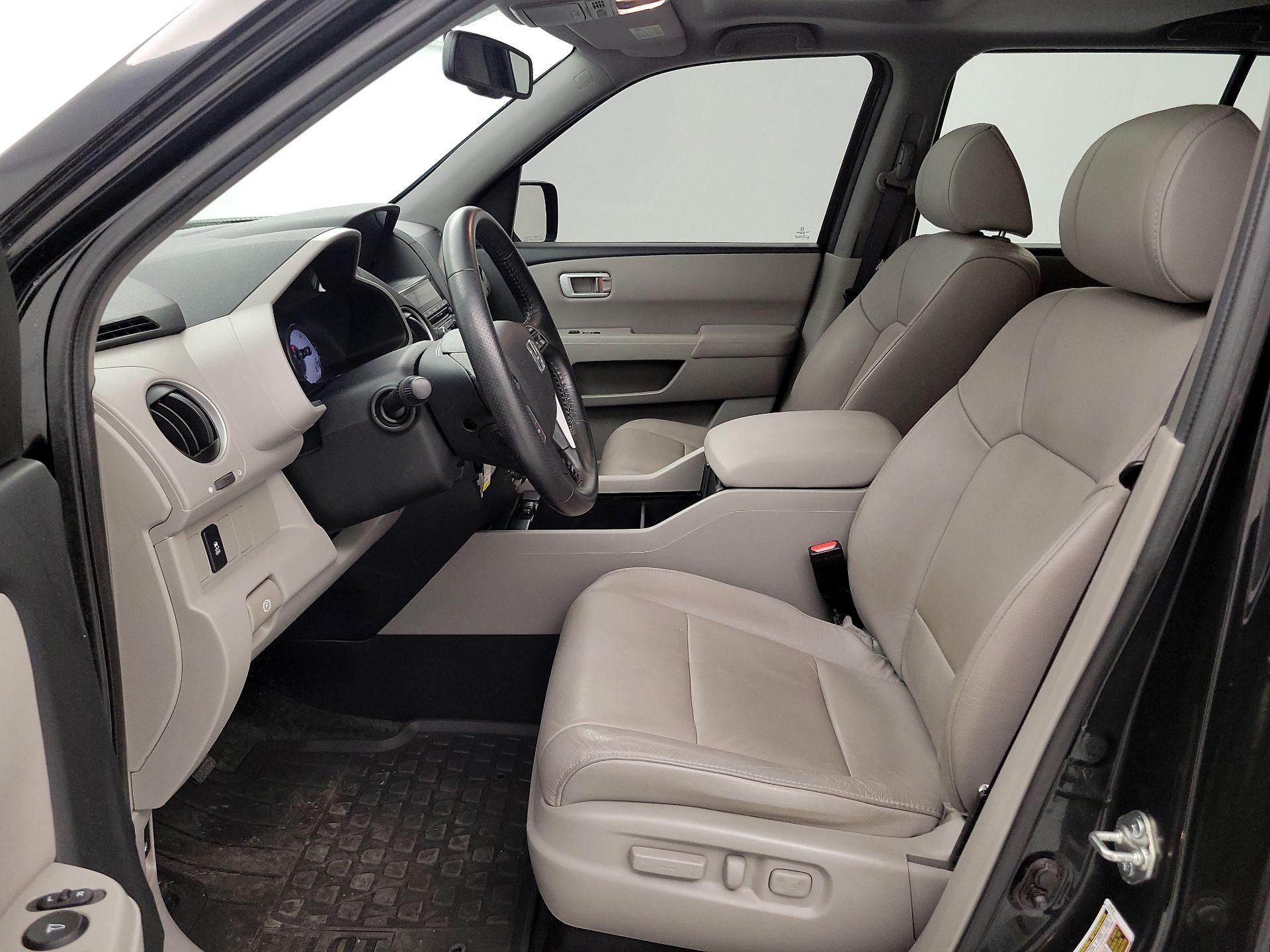 Thumbnail: 2014 Honda Pilot - 11