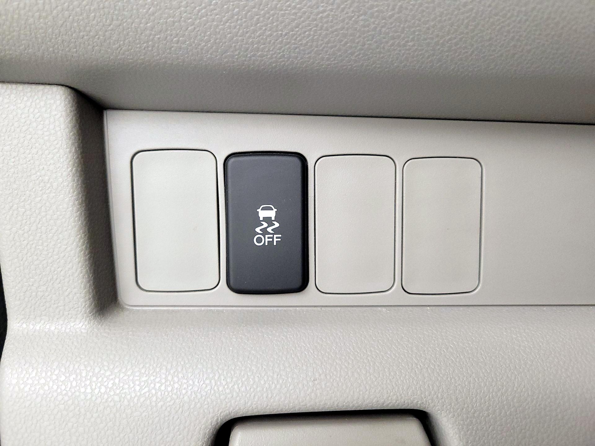 Thumbnail: 2014 Honda Pilot - 13