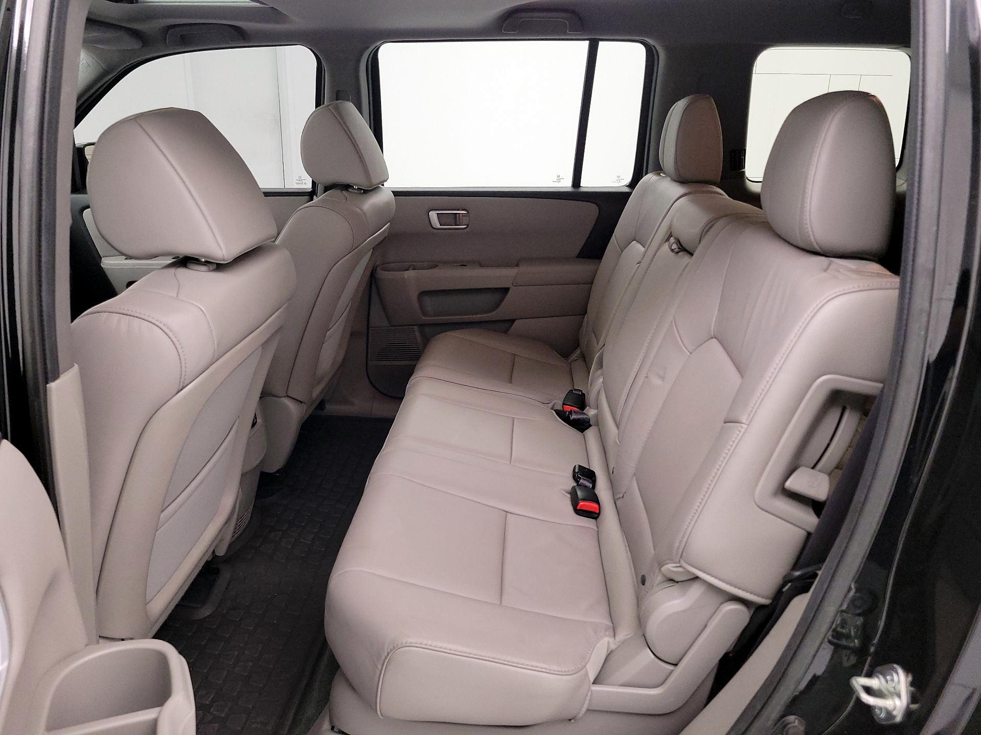 Thumbnail: 2014 Honda Pilot - 20