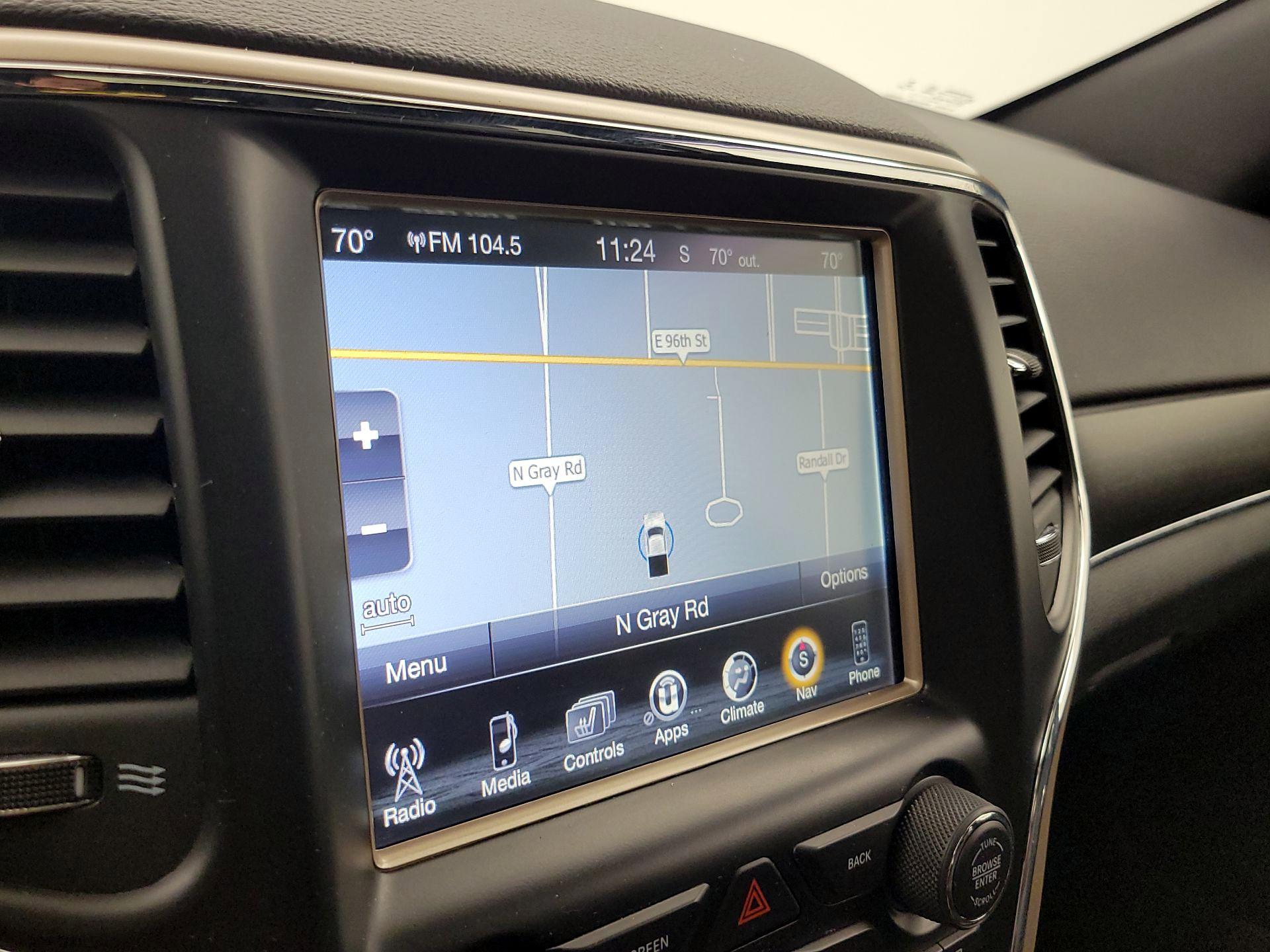 Thumbnail: 2017 Jeep Grand Cherokee - 14