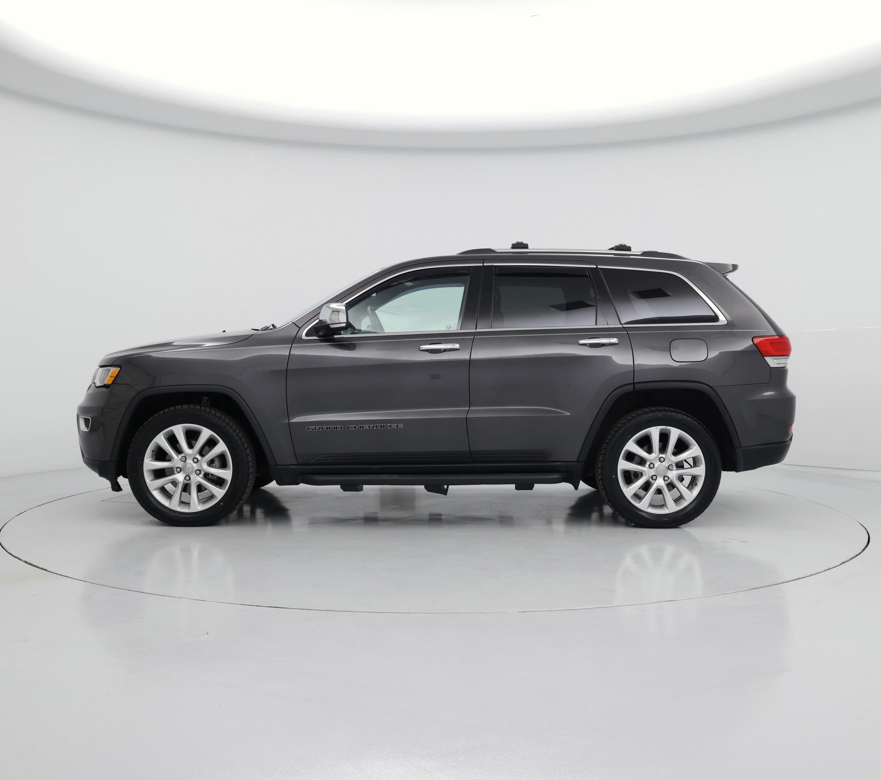 Thumbnail: 2017 Jeep Grand Cherokee - 3