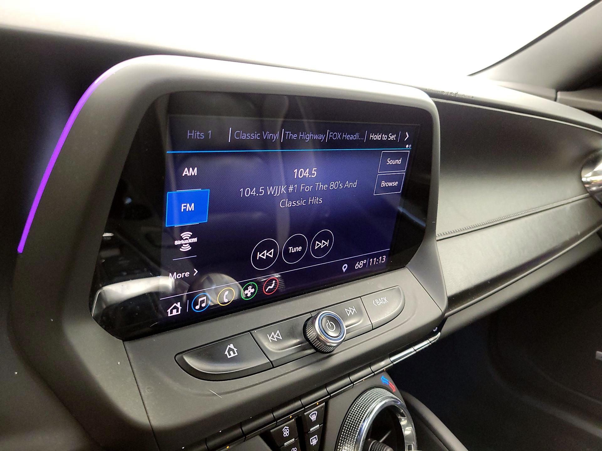 Thumbnail: 2019 Chevrolet Camaro - 15