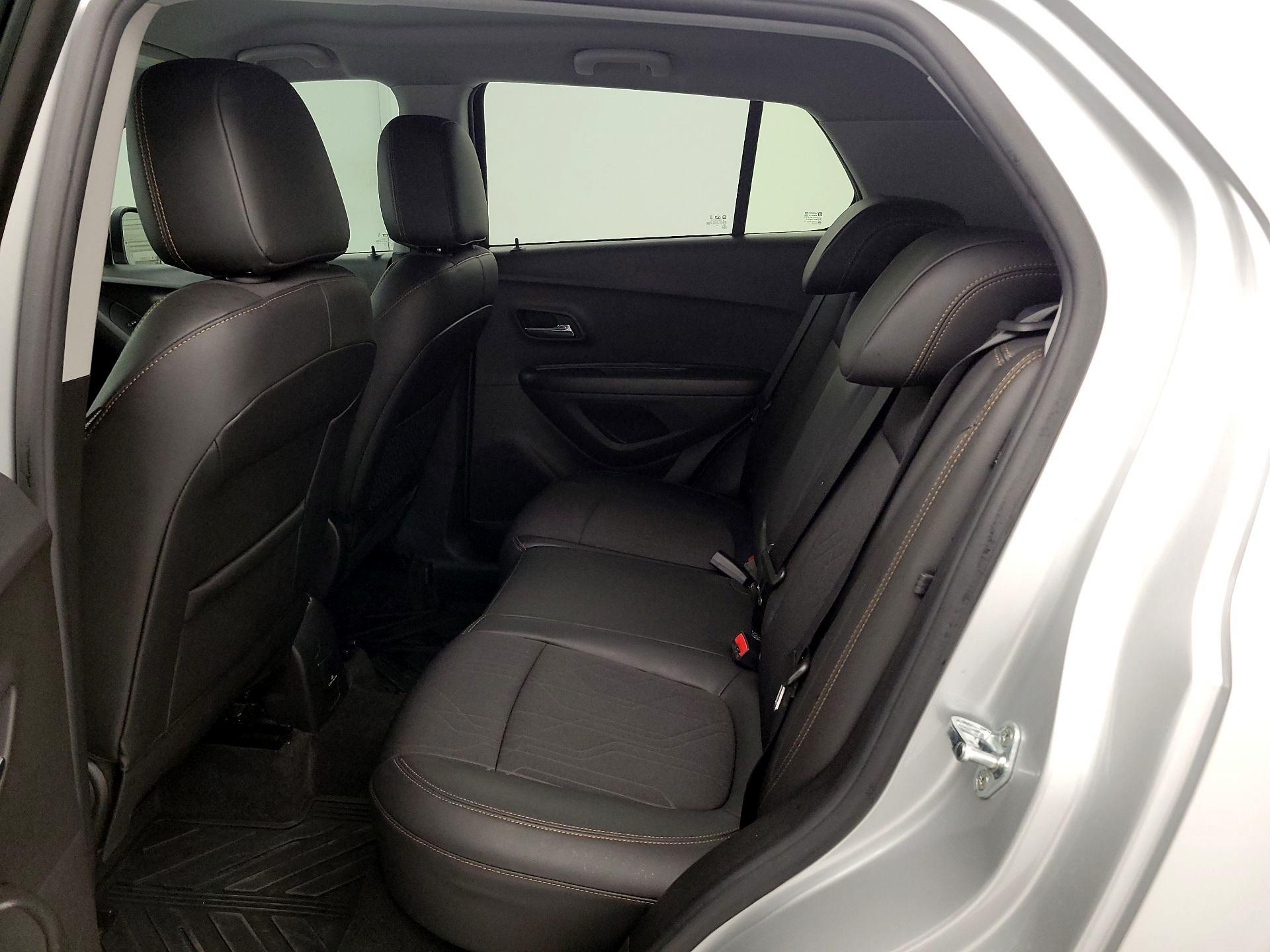 Thumbnail: 2020 Chevrolet Trax - 19