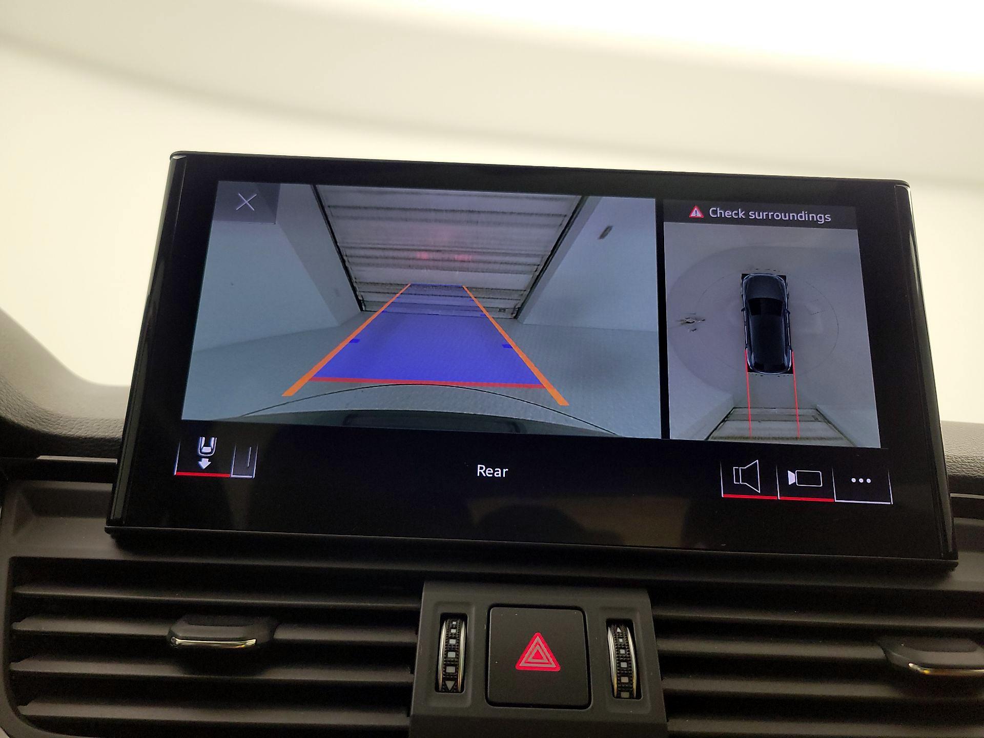 Thumbnail: 2022 Audi Q5 - 14