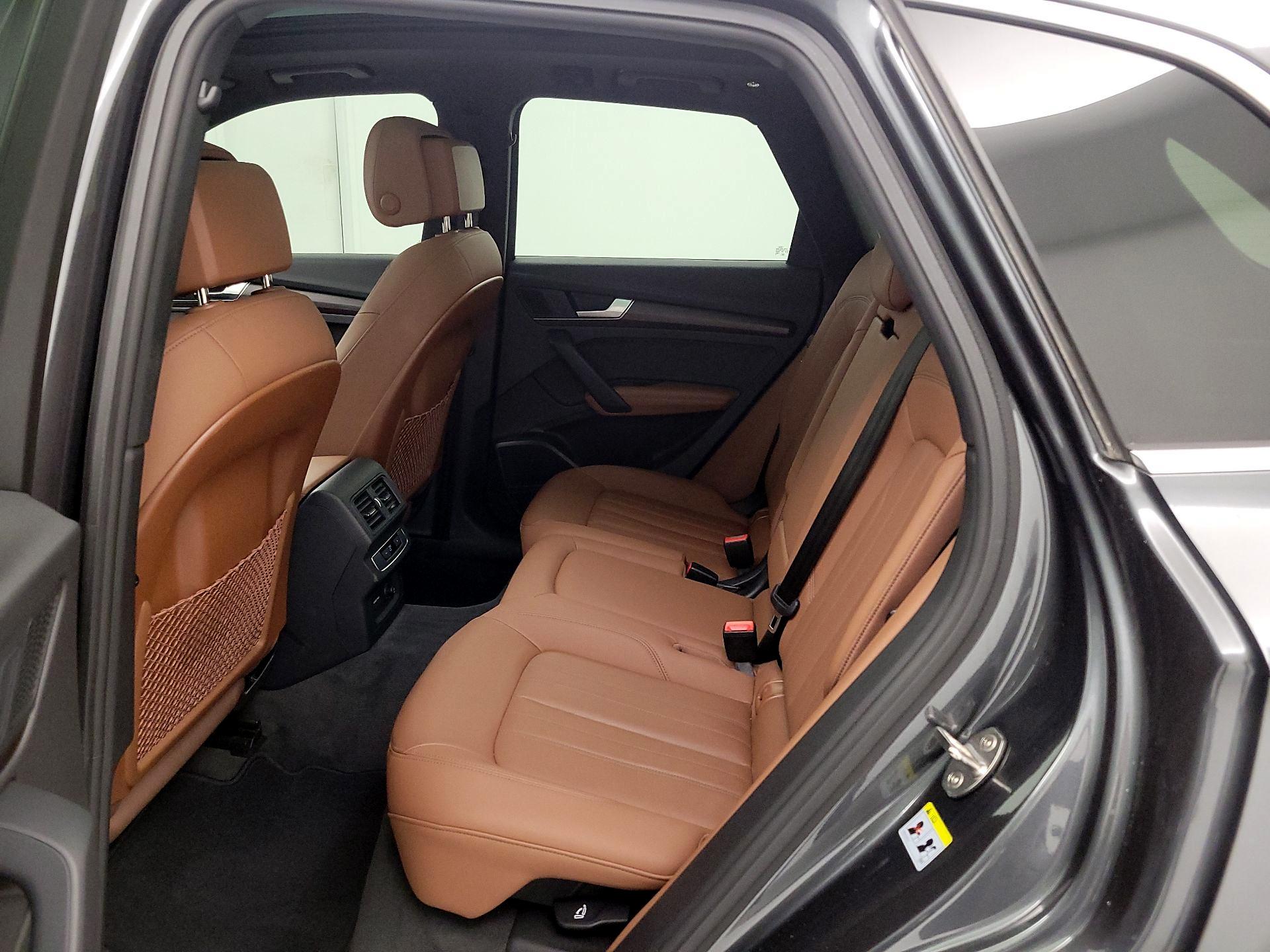 Thumbnail: 2022 Audi Q5 - 20