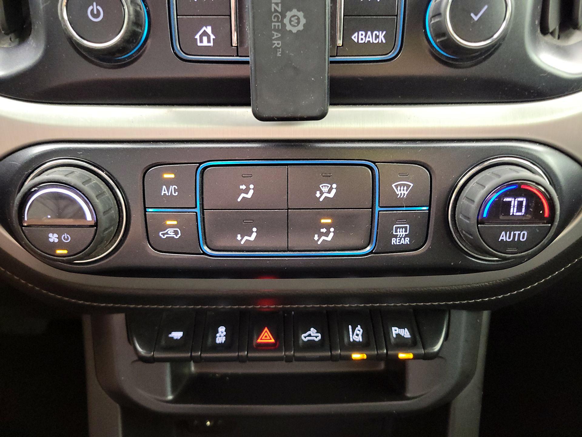 Thumbnail: 2019 GMC Canyon - 17