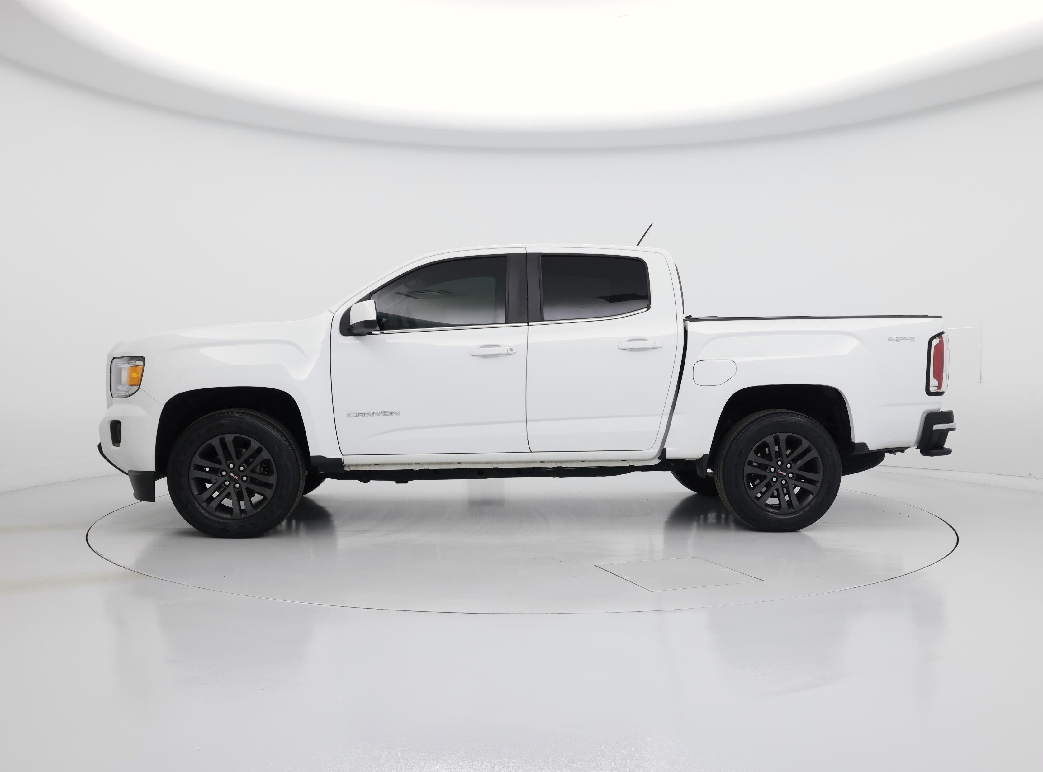 Thumbnail: 2019 GMC Canyon - 3
