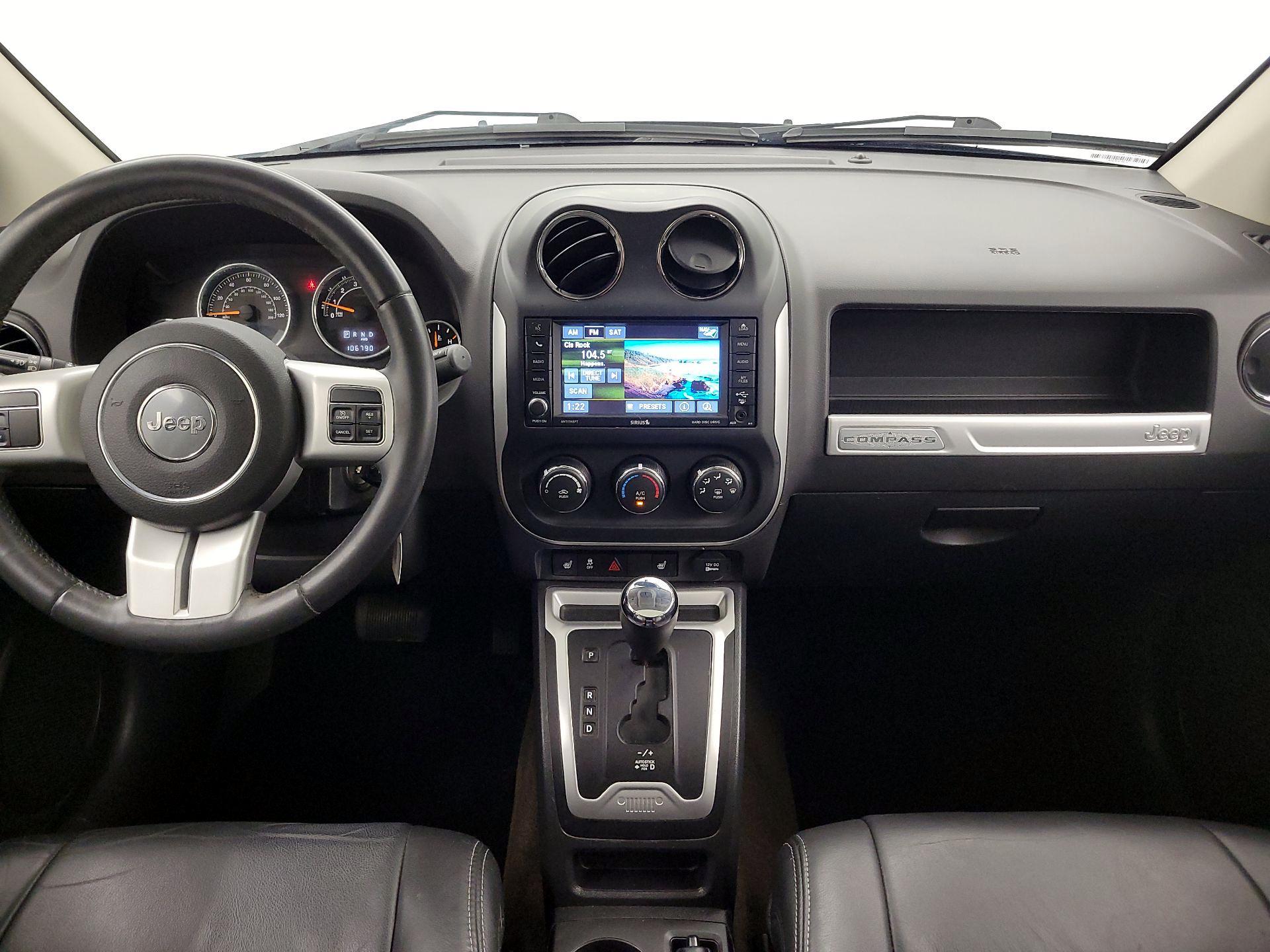 Thumbnail: 2016 Jeep Compass - 9