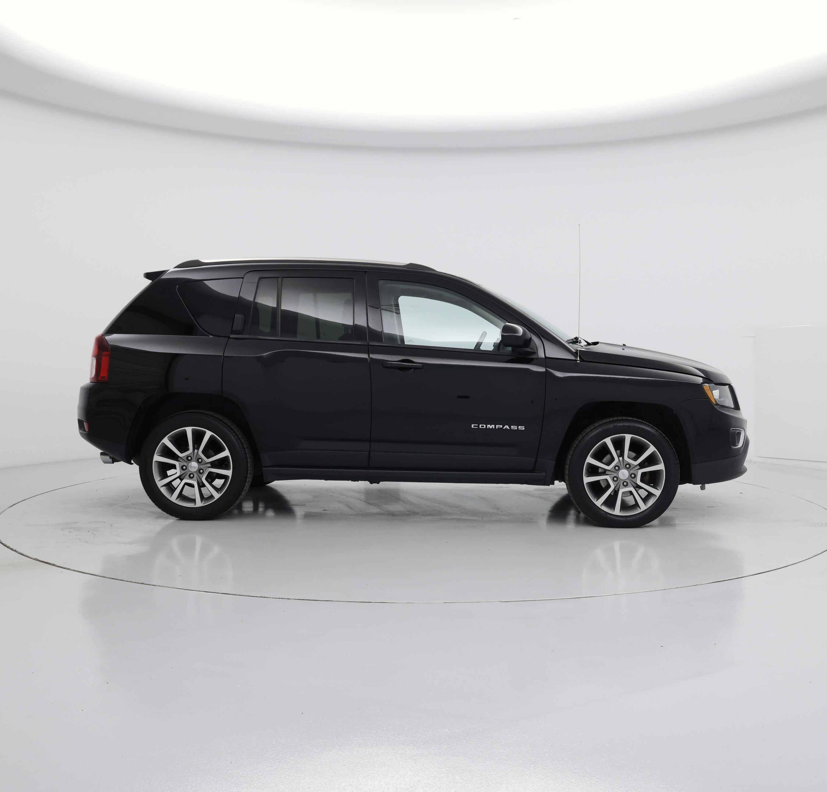 Thumbnail: 2016 Jeep Compass - 7