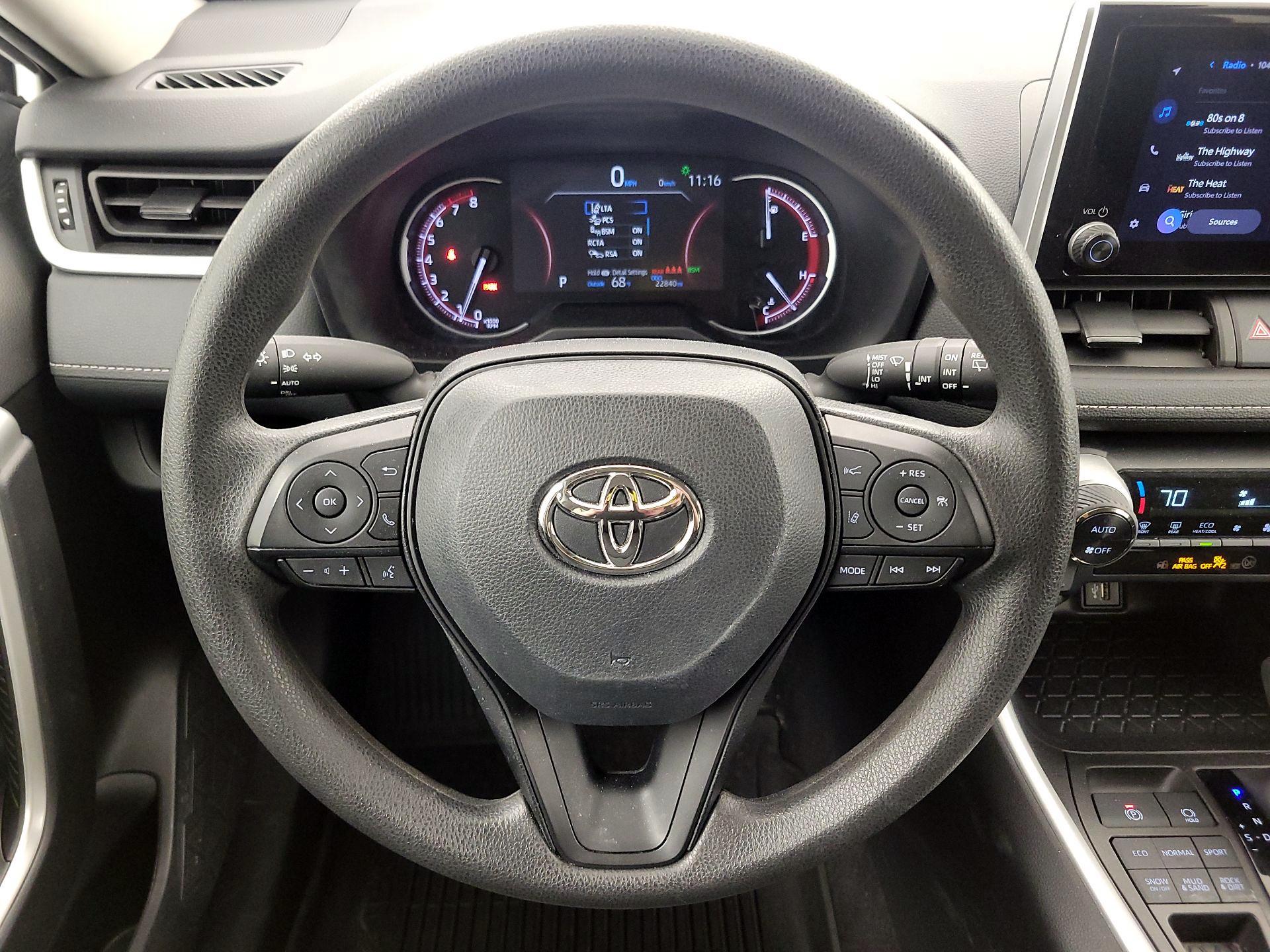 Thumbnail: 2024 Toyota RAV4 - 10