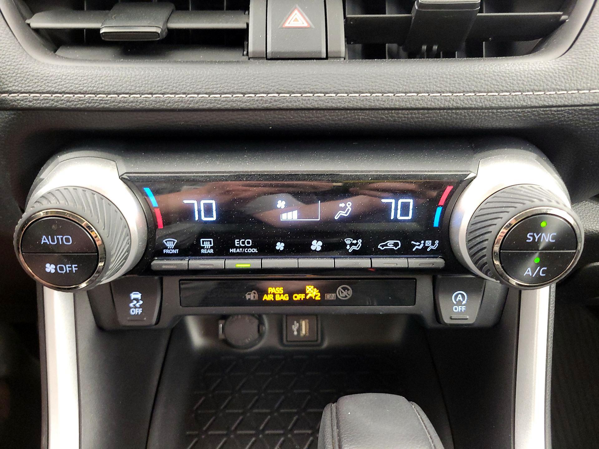 Thumbnail: 2024 Toyota RAV4 - 16