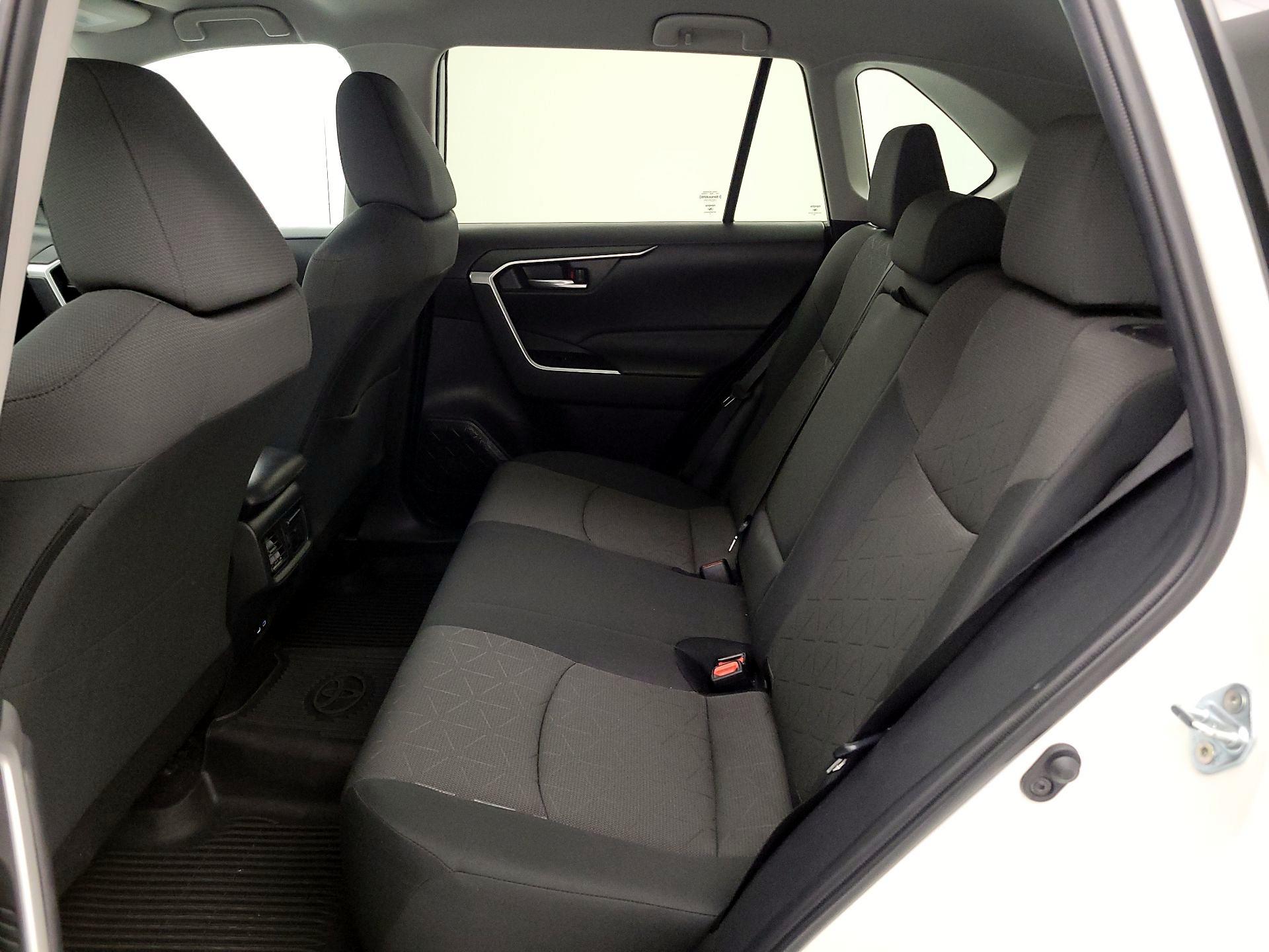 Thumbnail: 2024 Toyota RAV4 - 19