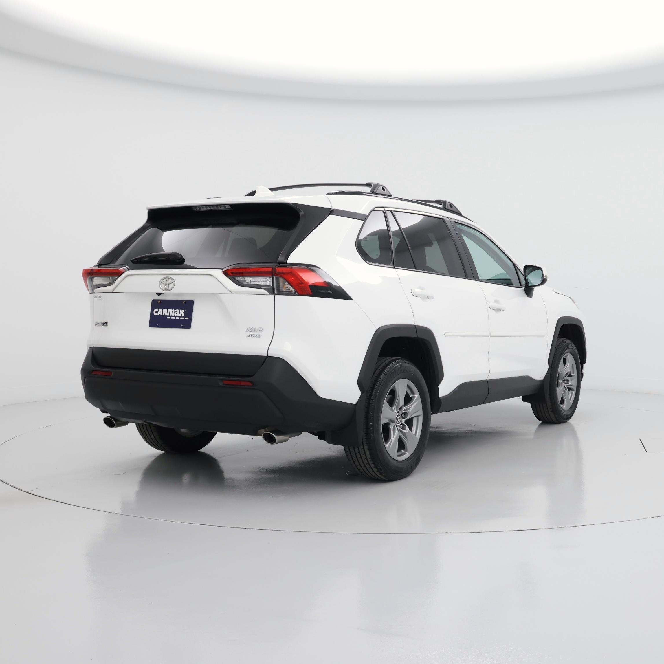 Thumbnail: 2024 Toyota RAV4 - 8