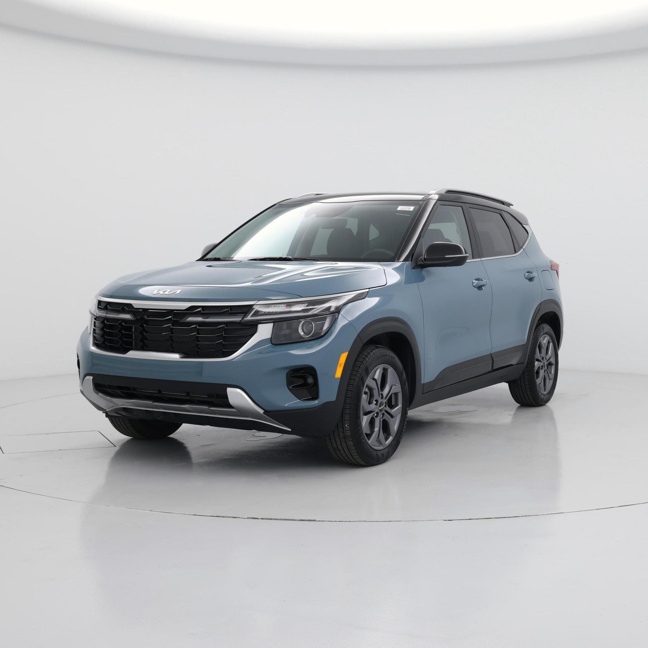 Thumbnail: 2024 Kia Seltos - 4