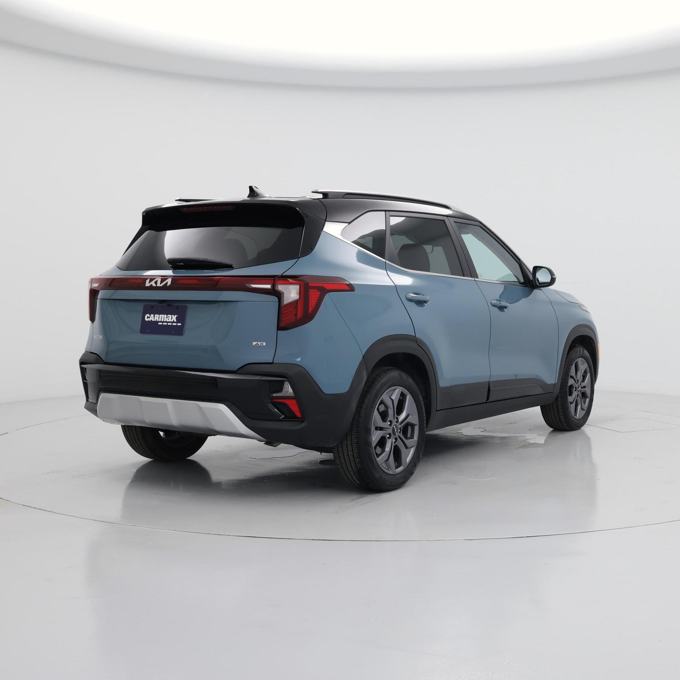Thumbnail: 2024 Kia Seltos - 8
