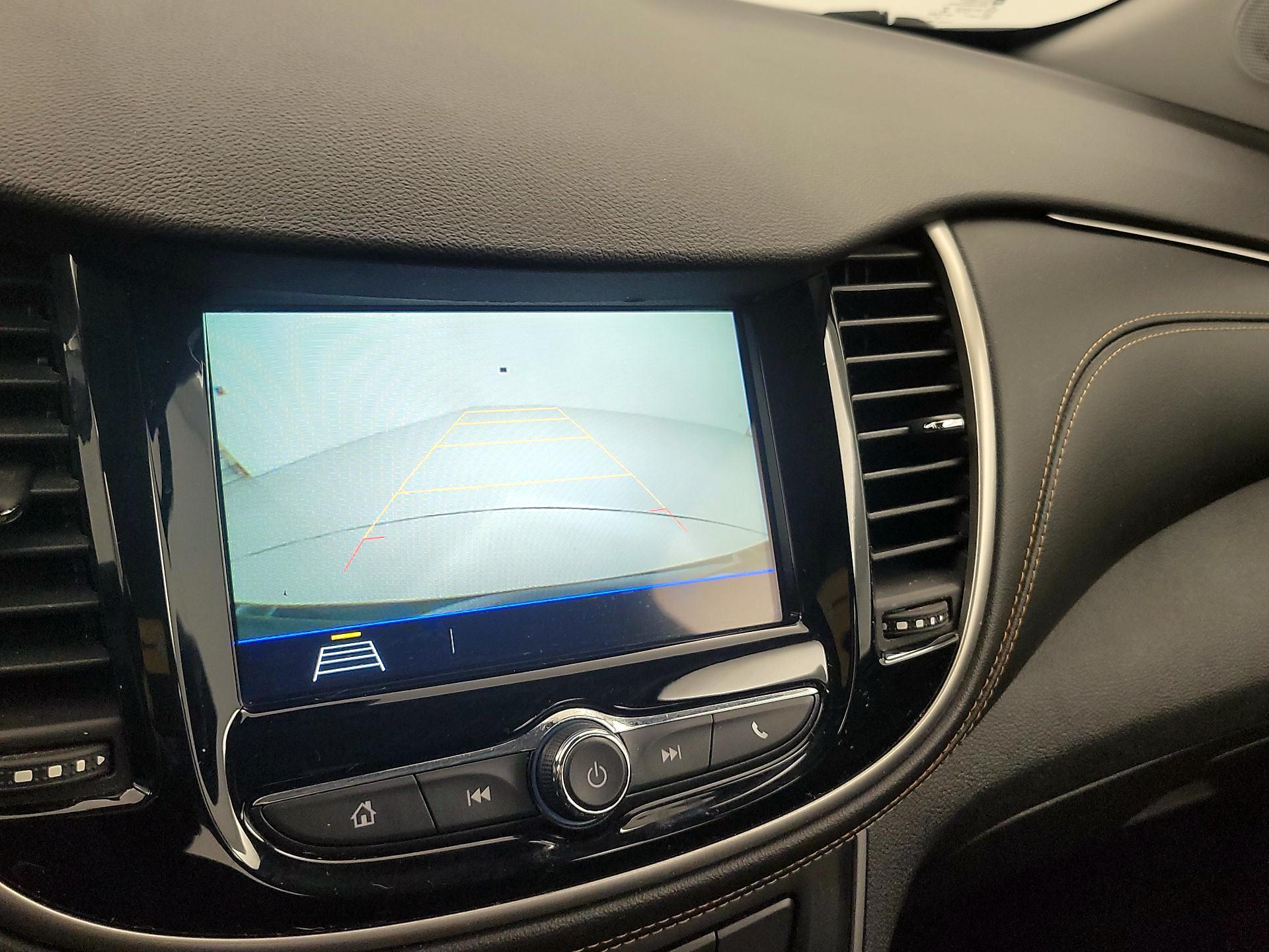 Thumbnail: 2019 Chevrolet Trax - 14