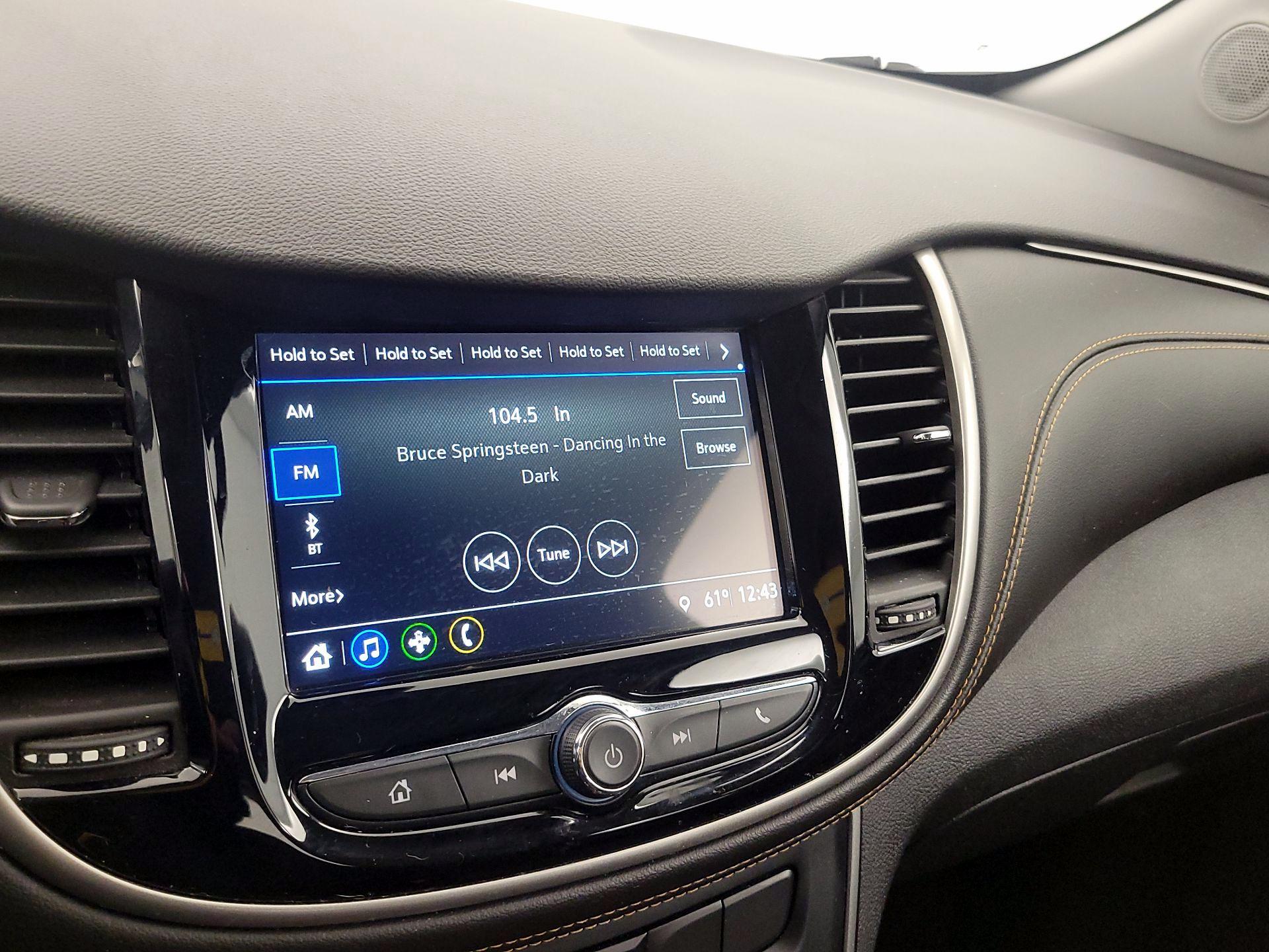 Thumbnail: 2019 Chevrolet Trax - 15