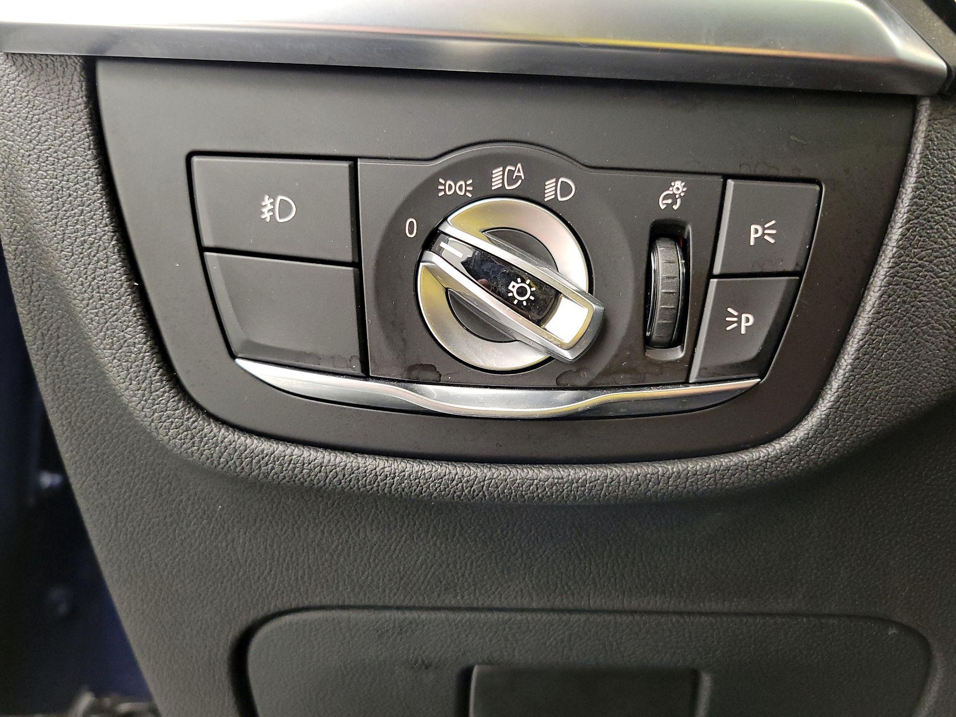 Thumbnail: 2020 BMW X3 - 13