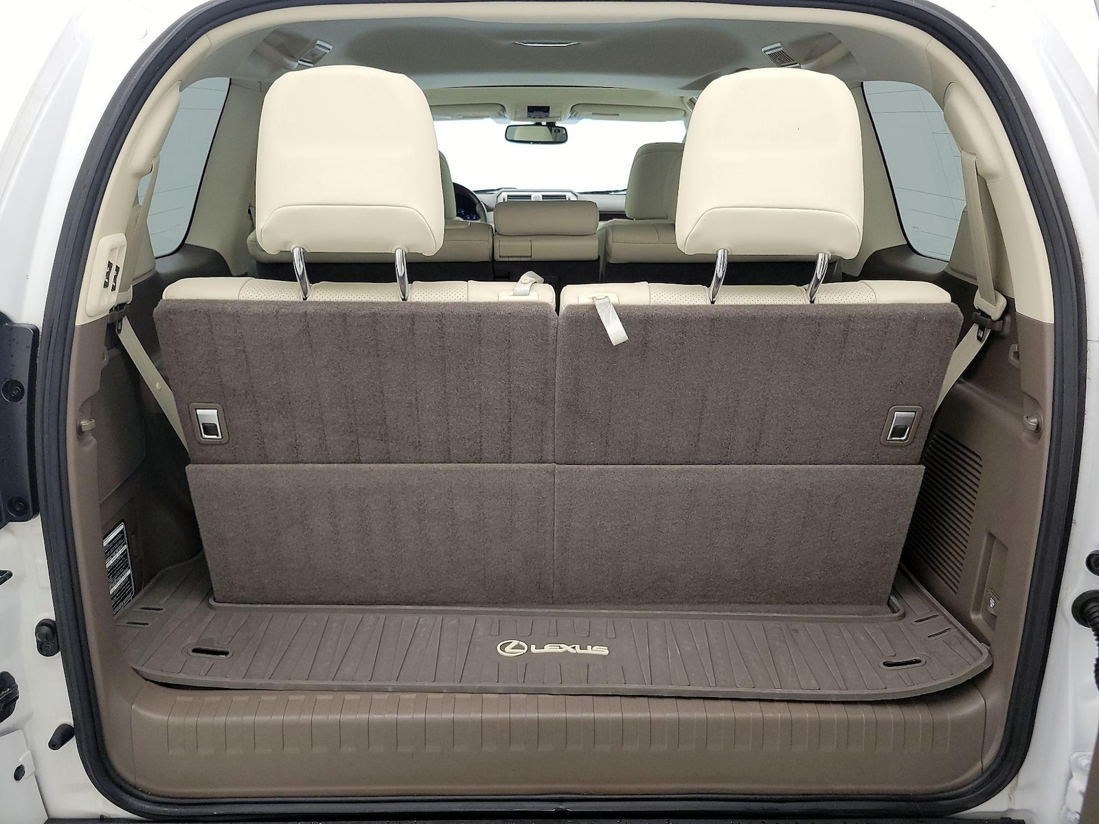 2019 Lexus GX LUXURY - Photo 24