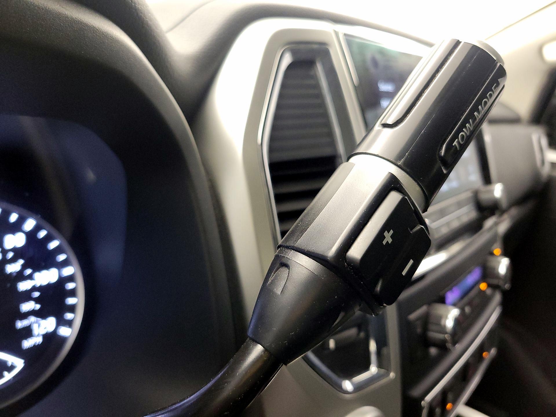 Thumbnail: 2021 Nissan Titan - 18