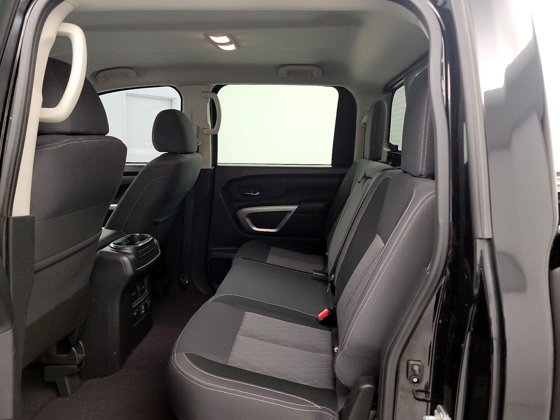 Thumbnail: 2021 Nissan Titan - 20