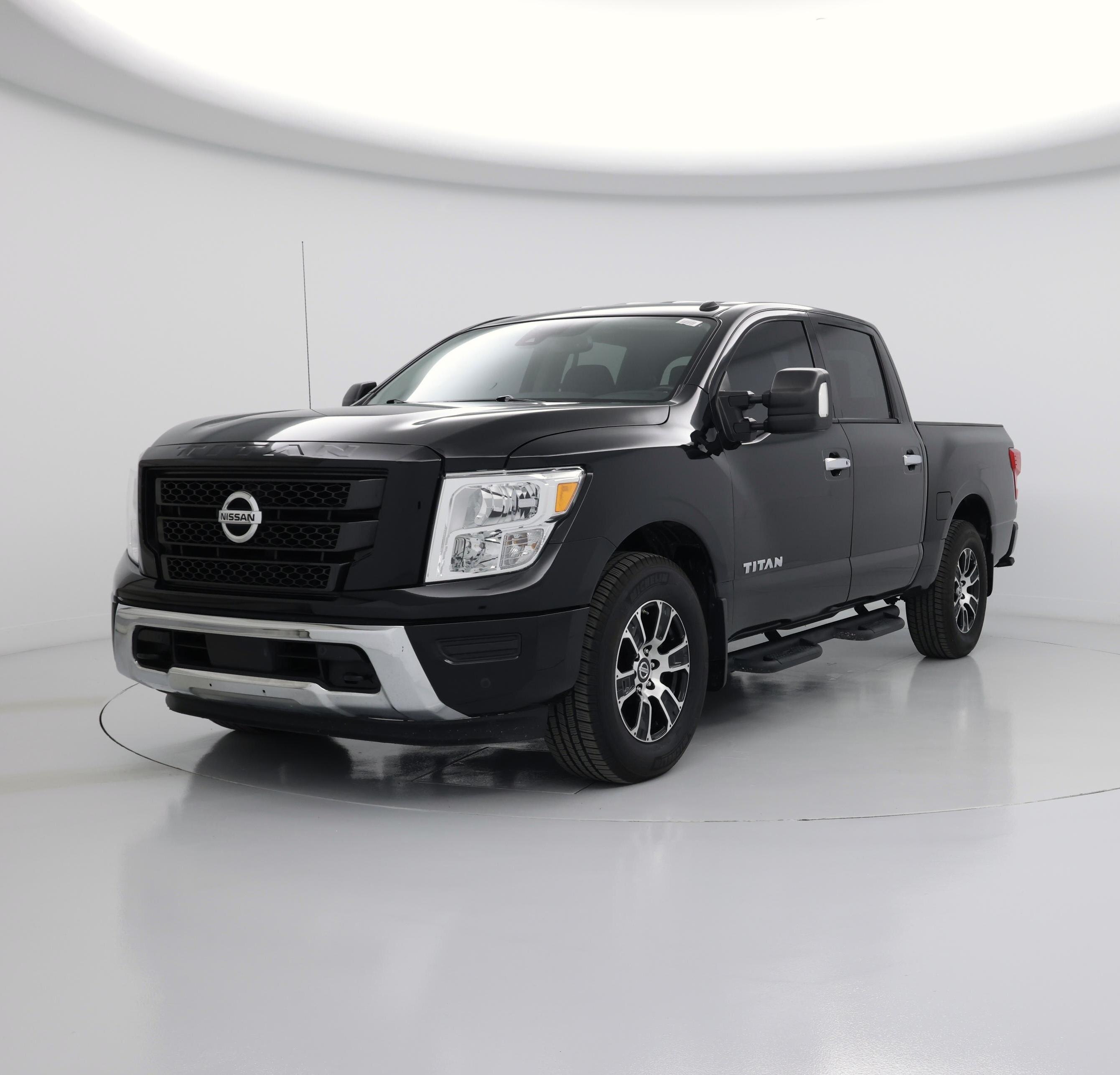 Thumbnail: 2021 Nissan Titan - 4