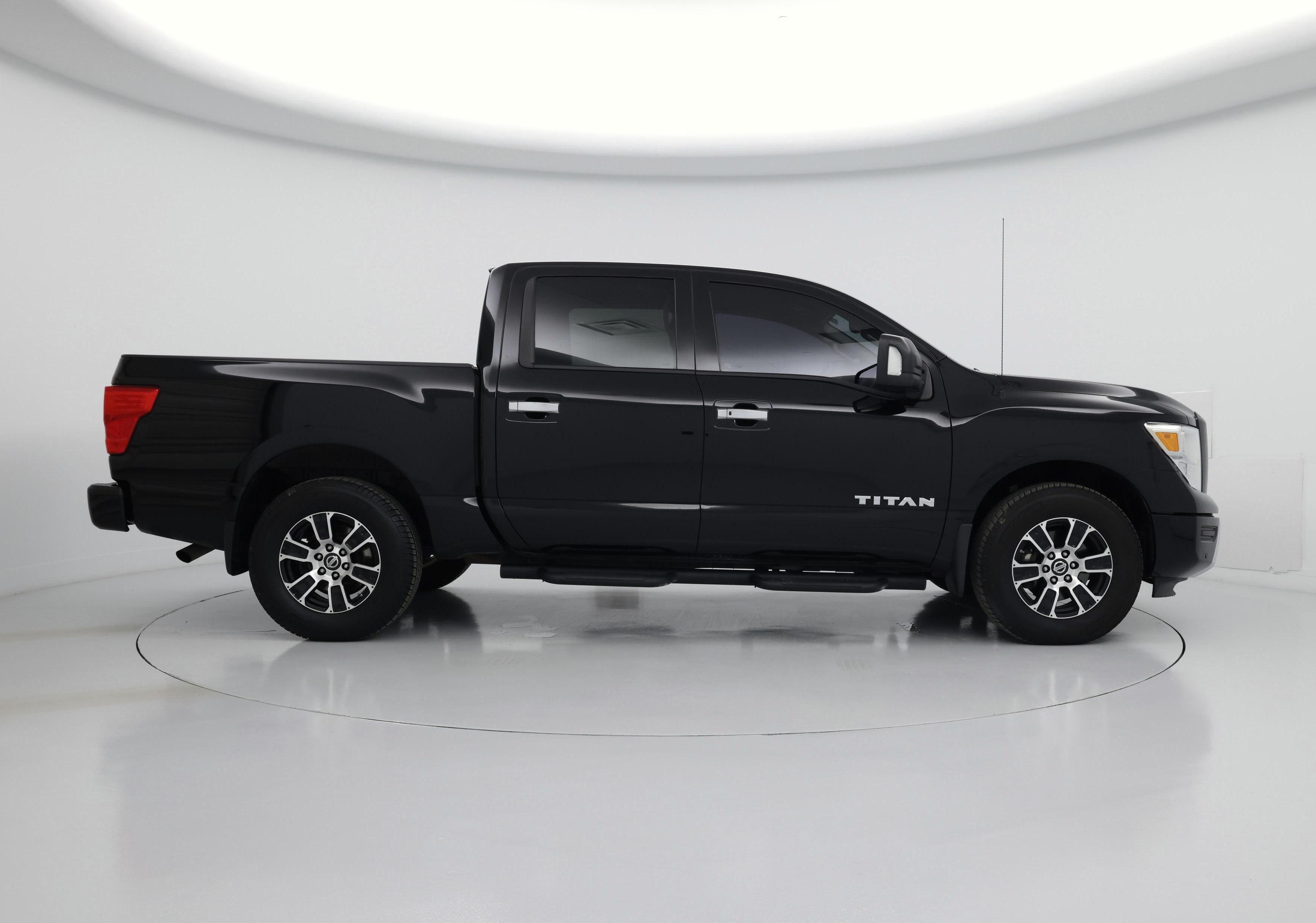 Thumbnail: 2021 Nissan Titan - 7