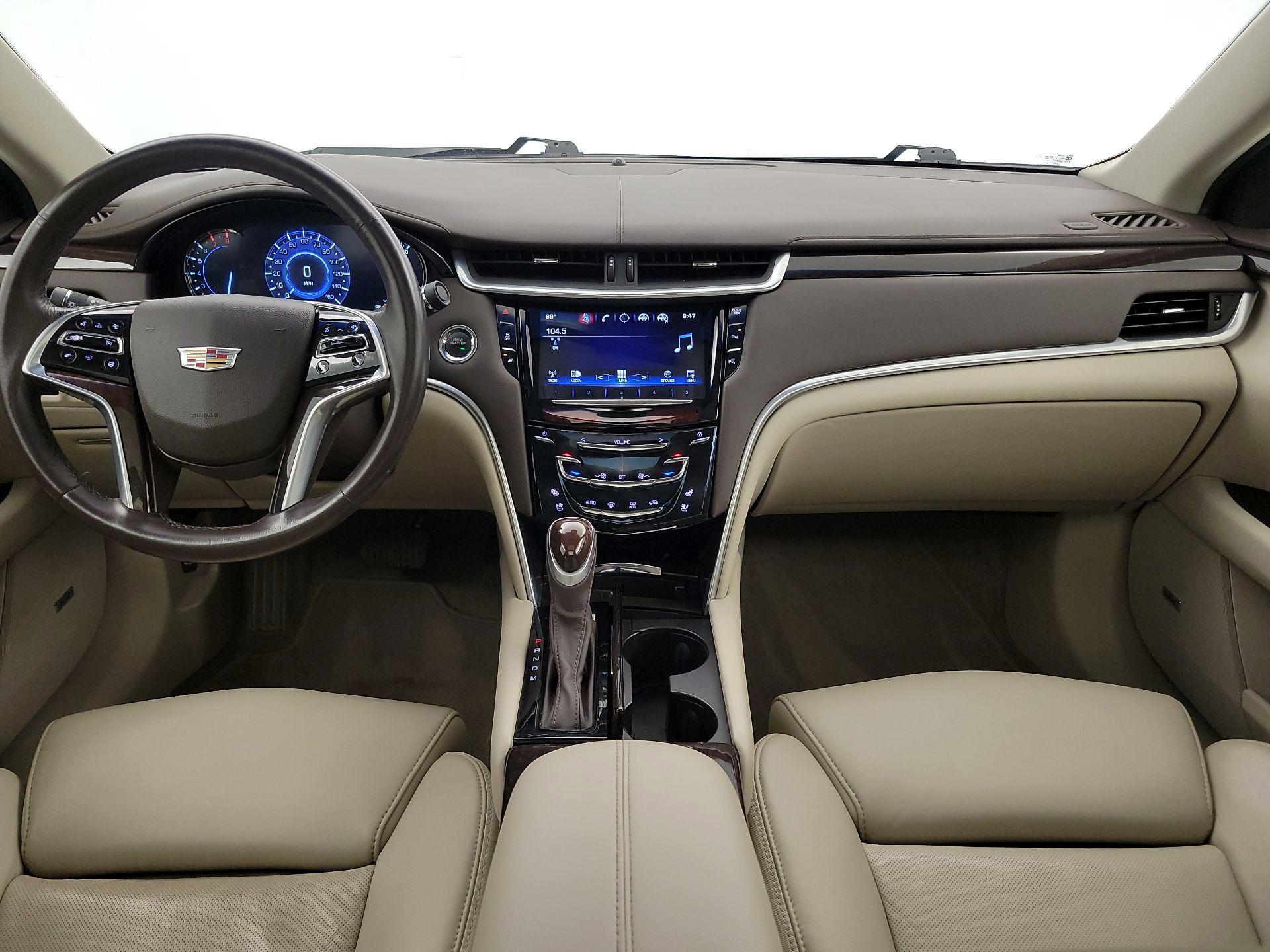 Thumbnail: 2016 Cadillac XTS - 9