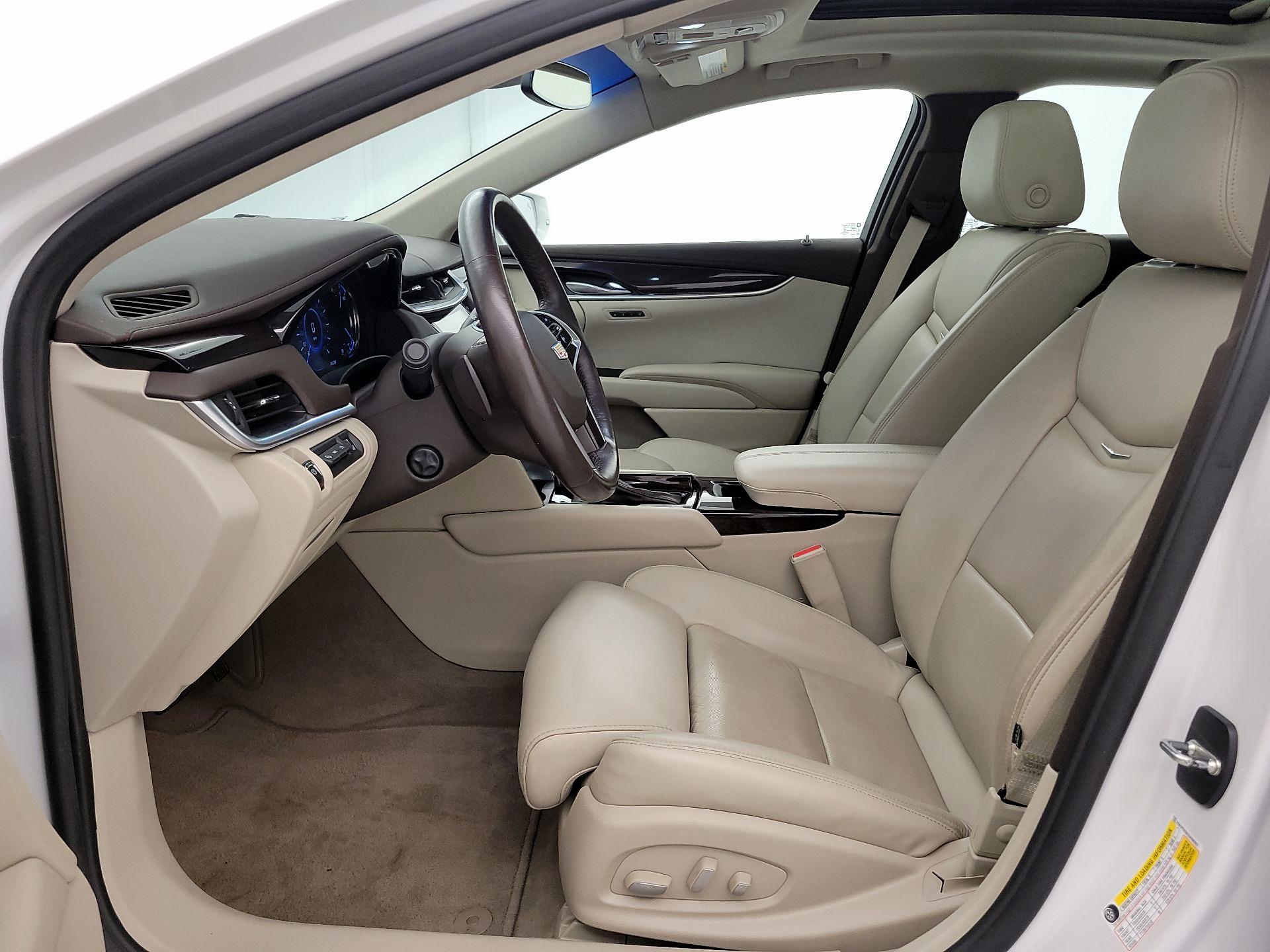 Thumbnail: 2016 Cadillac XTS - 11