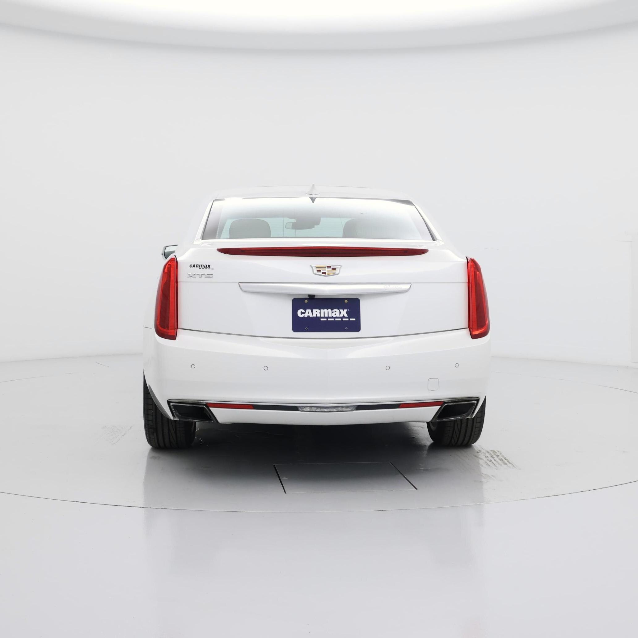 Thumbnail: 2016 Cadillac XTS - 6