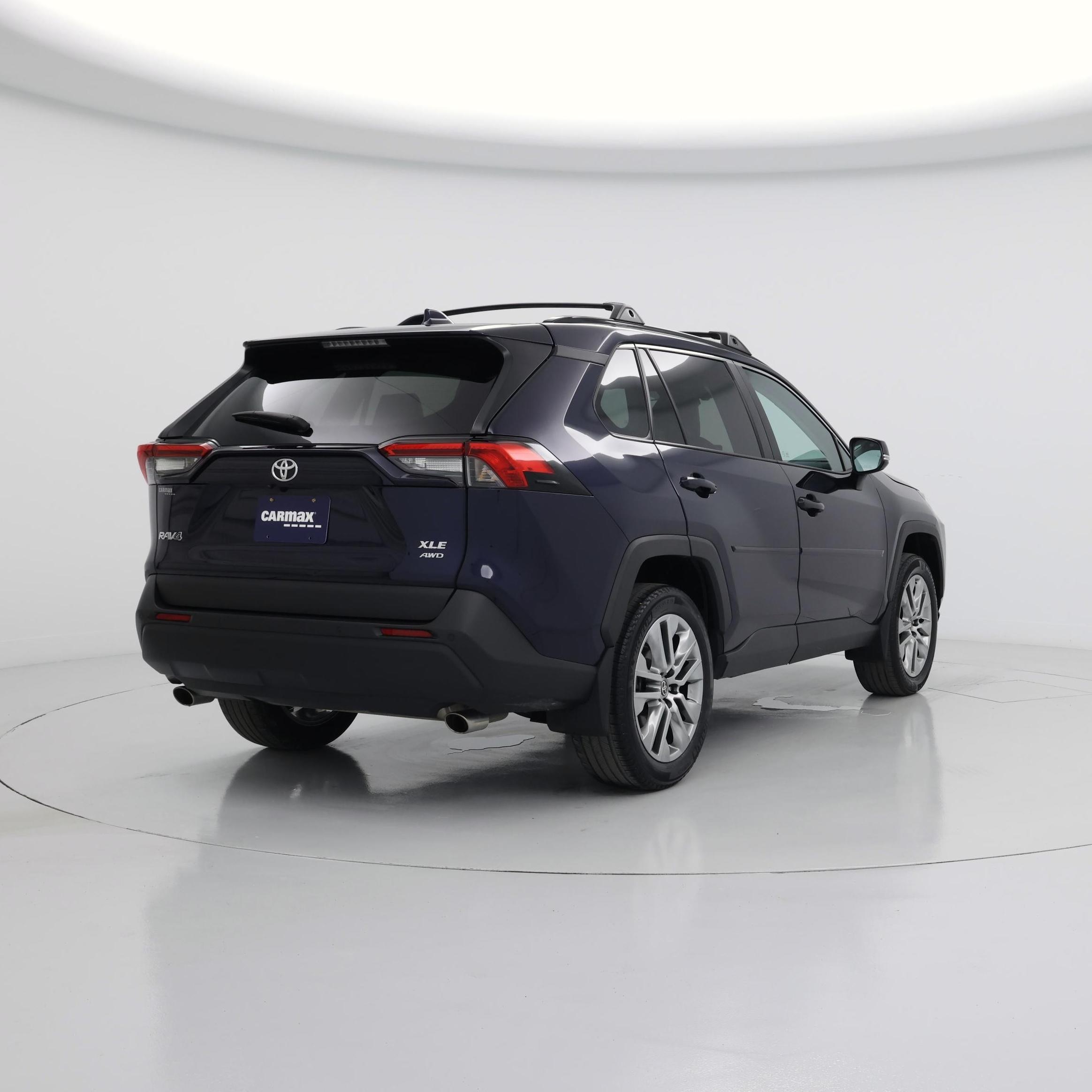 Thumbnail: 2023 Toyota RAV4 - 8