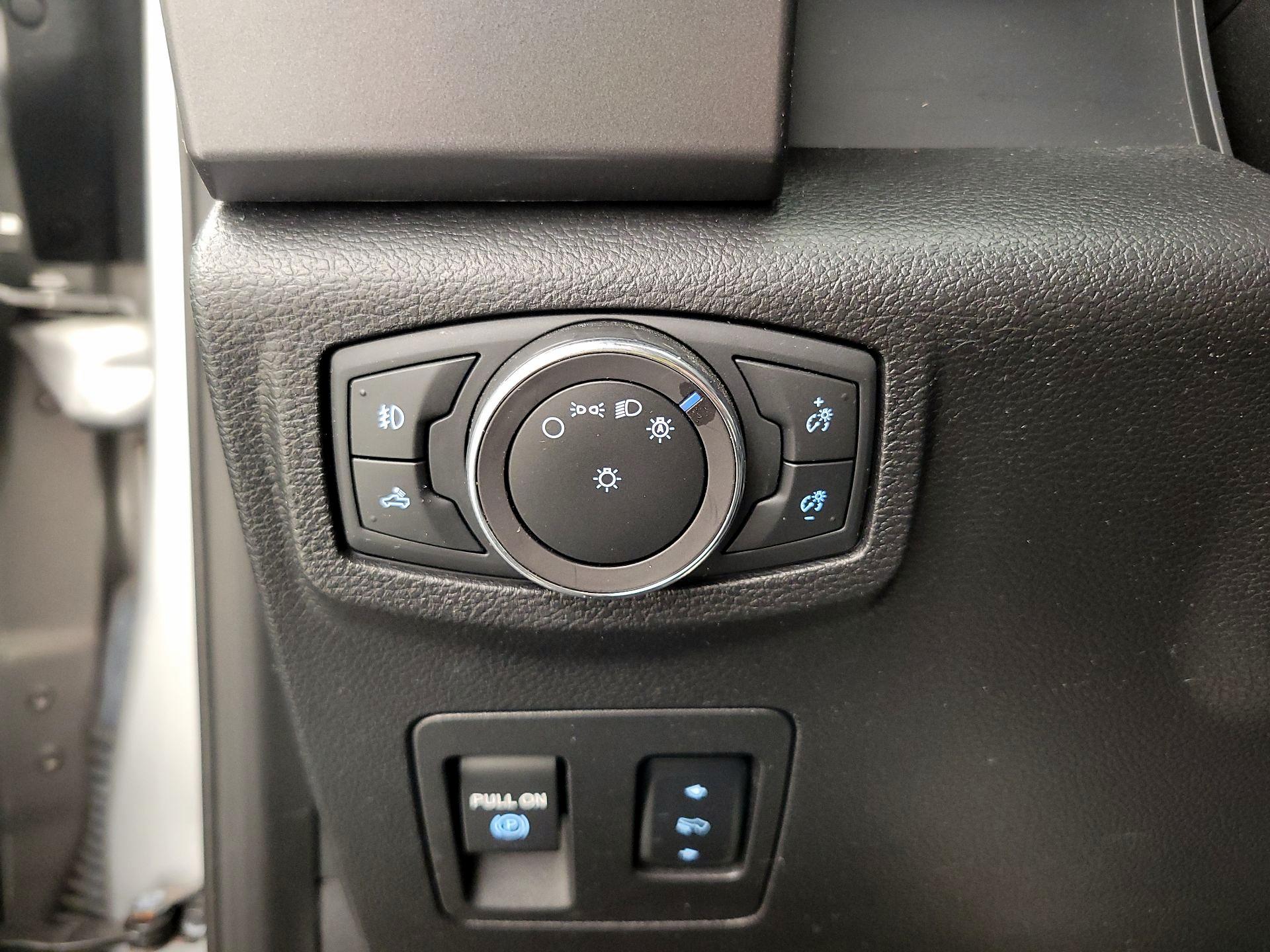 Thumbnail: 2019 Ford F-150 - 13