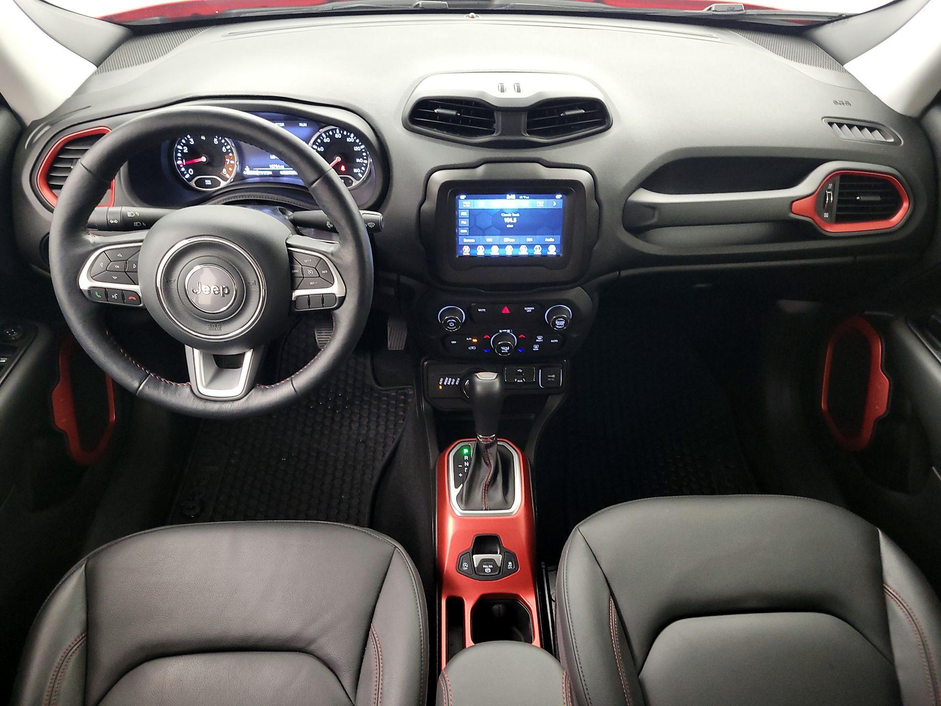 Thumbnail: 2020 Jeep Renegade - 9