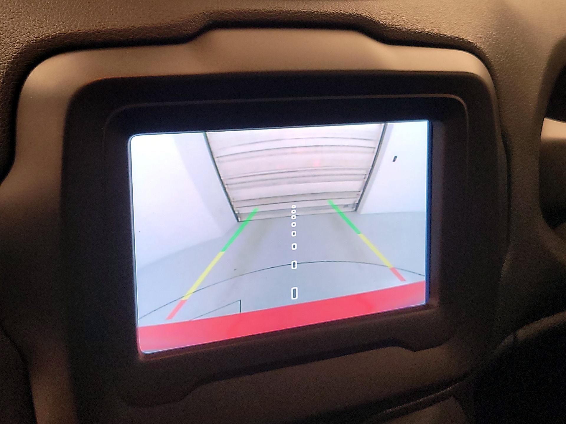 Thumbnail: 2020 Jeep Renegade - 14