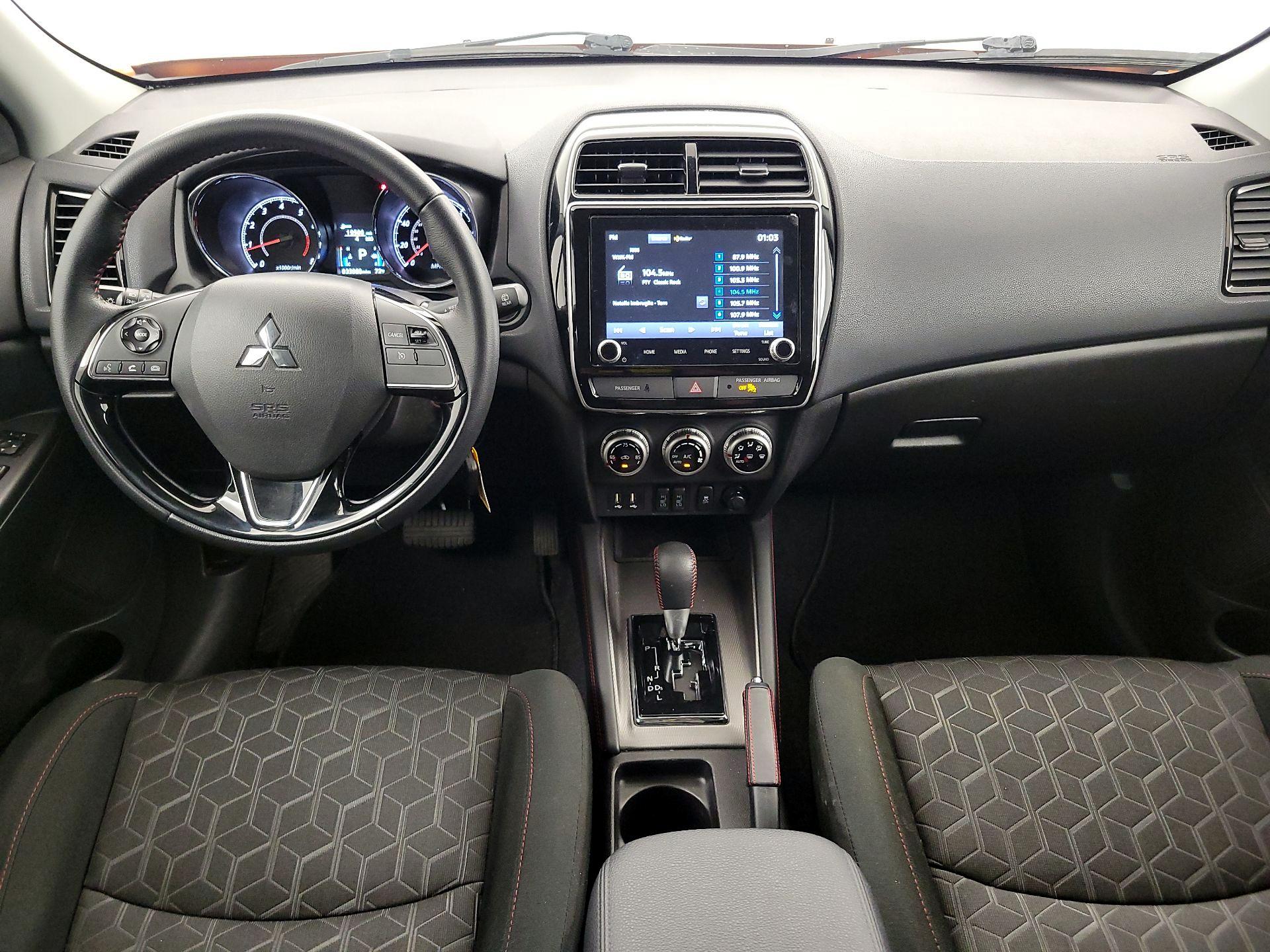 Thumbnail: 2022 Mitsubishi Outlander Sport - 9