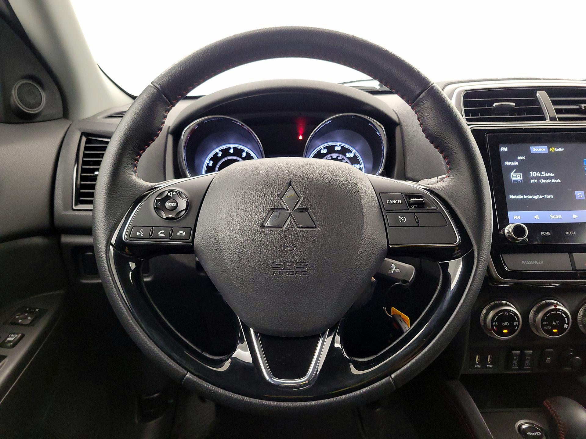 Thumbnail: 2022 Mitsubishi Outlander Sport - 10