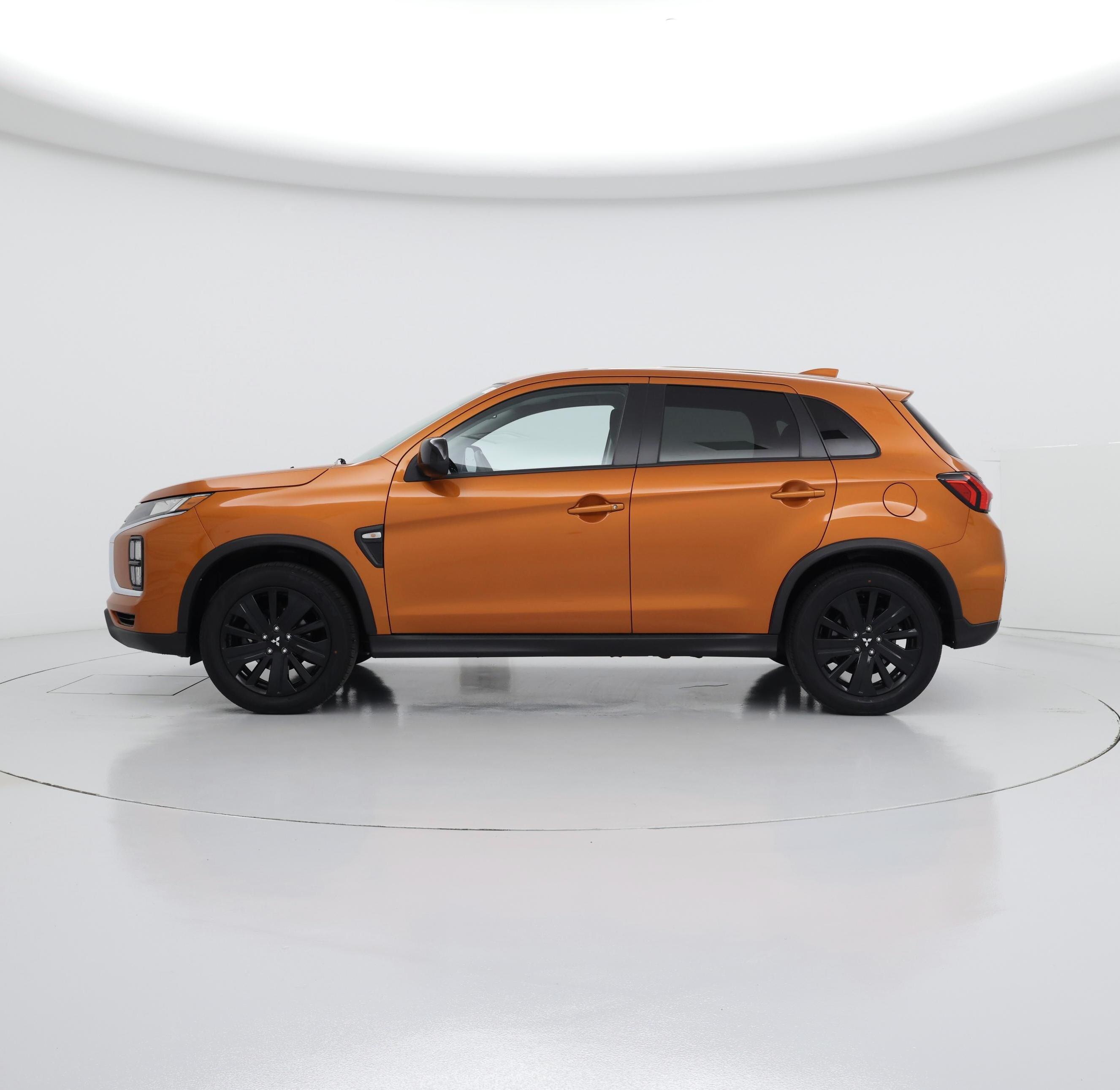 Thumbnail: 2022 Mitsubishi Outlander Sport - 3