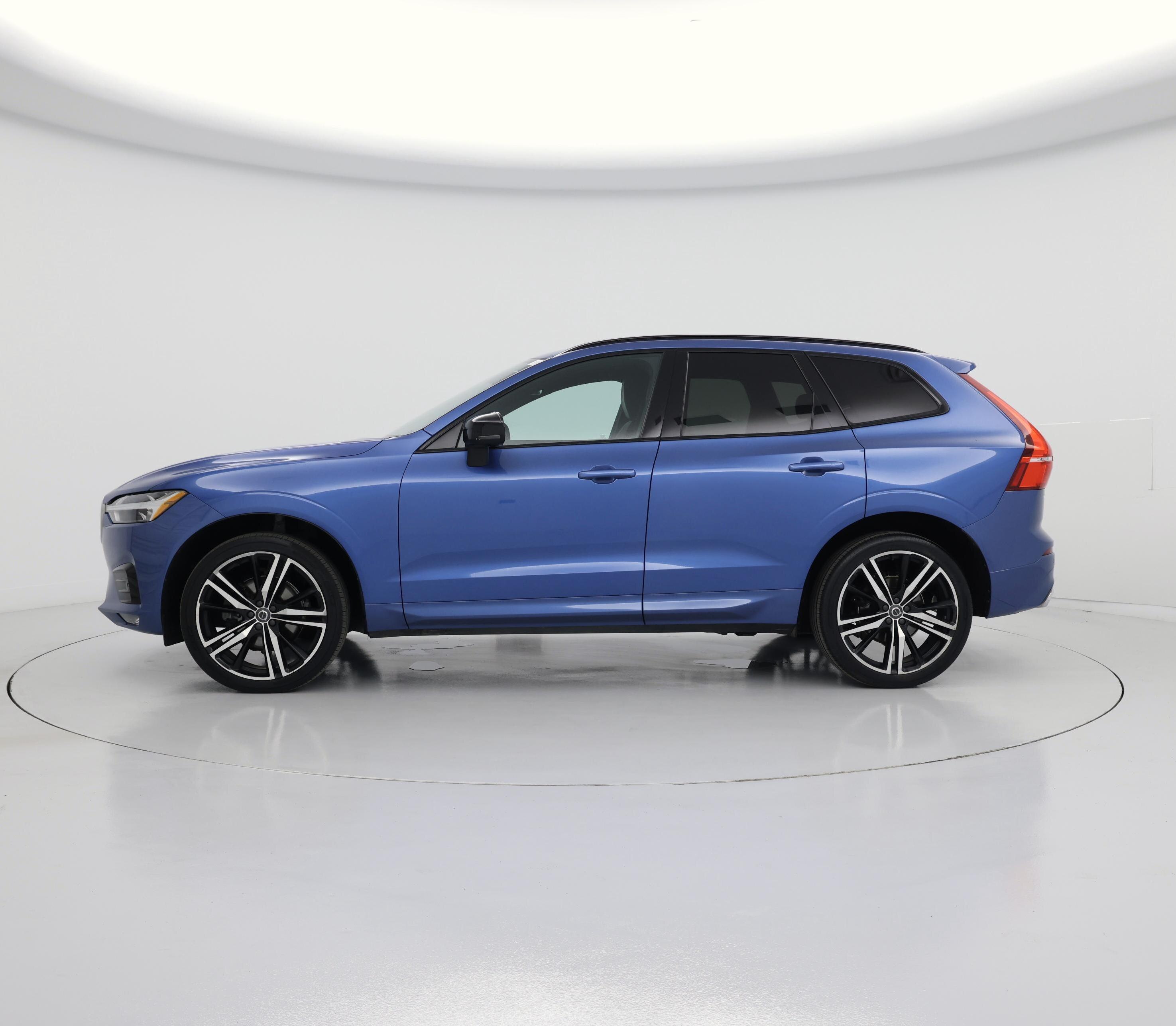 Thumbnail: 2020 Volvo XC60 - 3