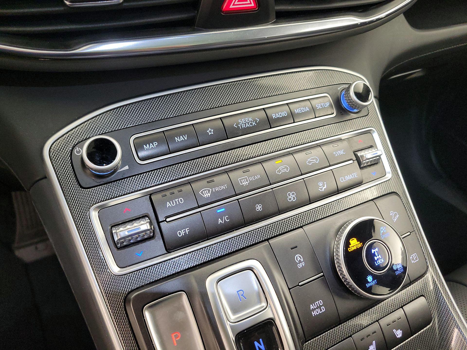 Thumbnail: 2023 Hyundai Santa Fe - 17