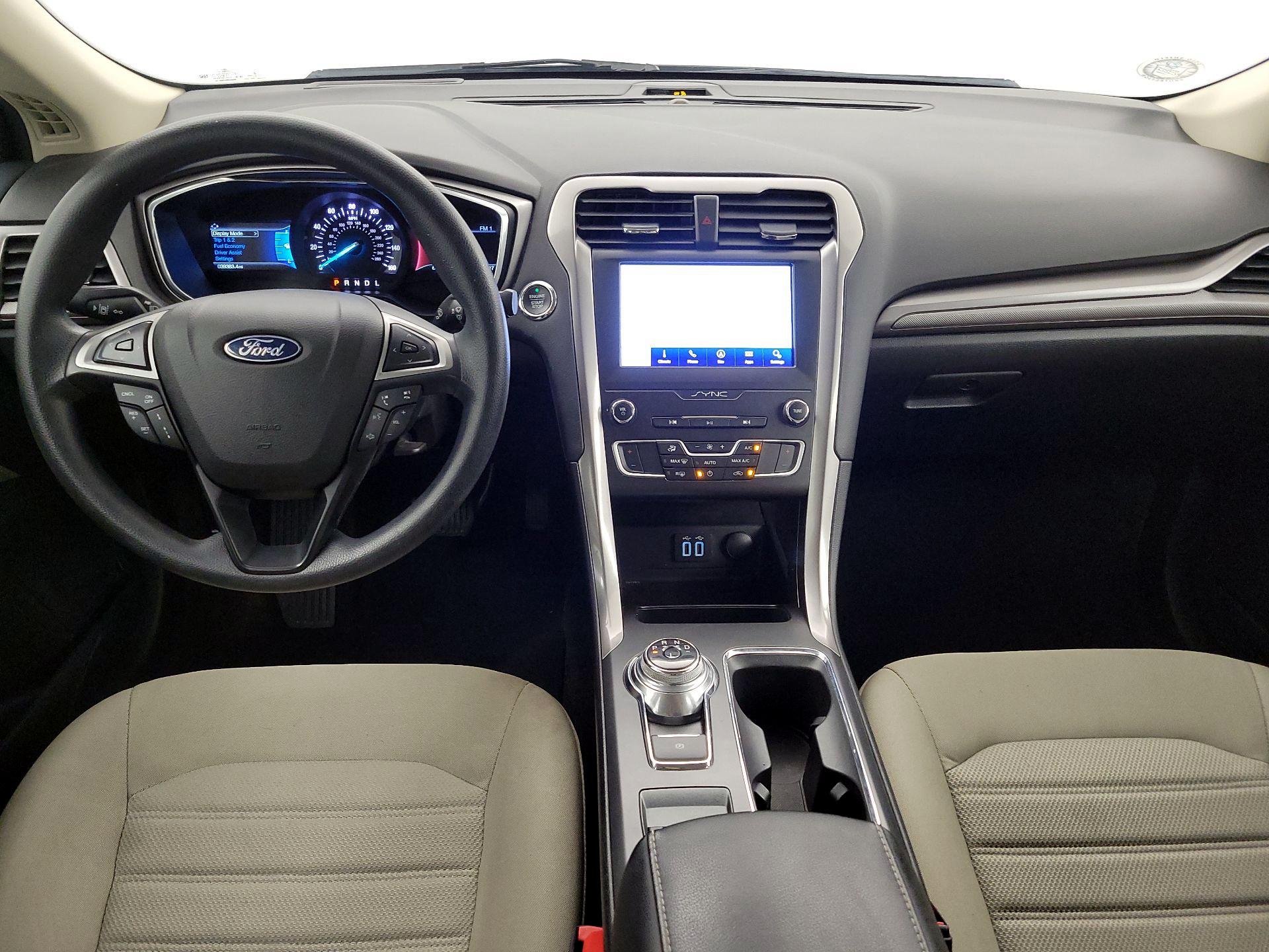 Thumbnail: 2020 Ford Fusion - 9