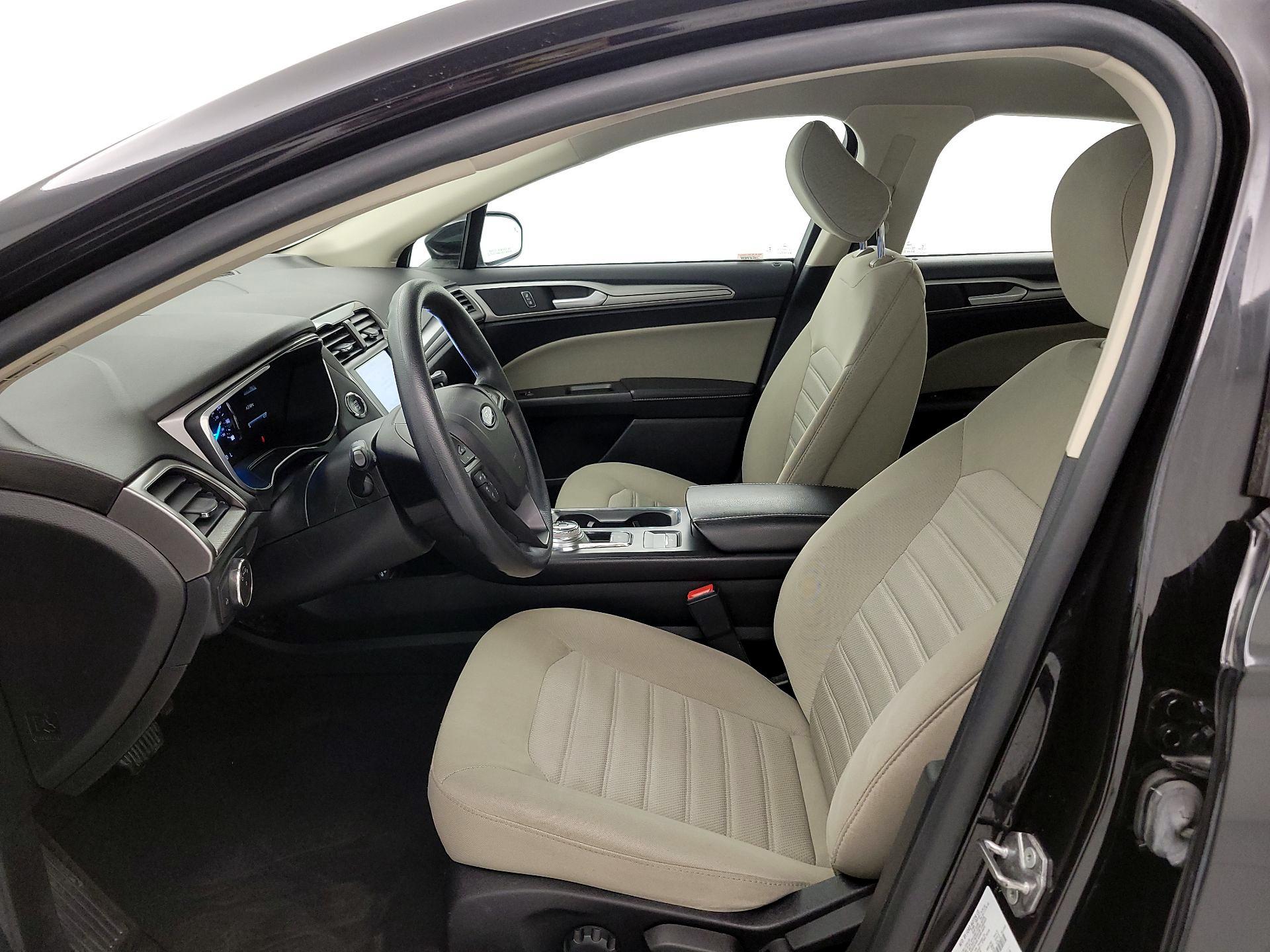 Thumbnail: 2020 Ford Fusion - 11