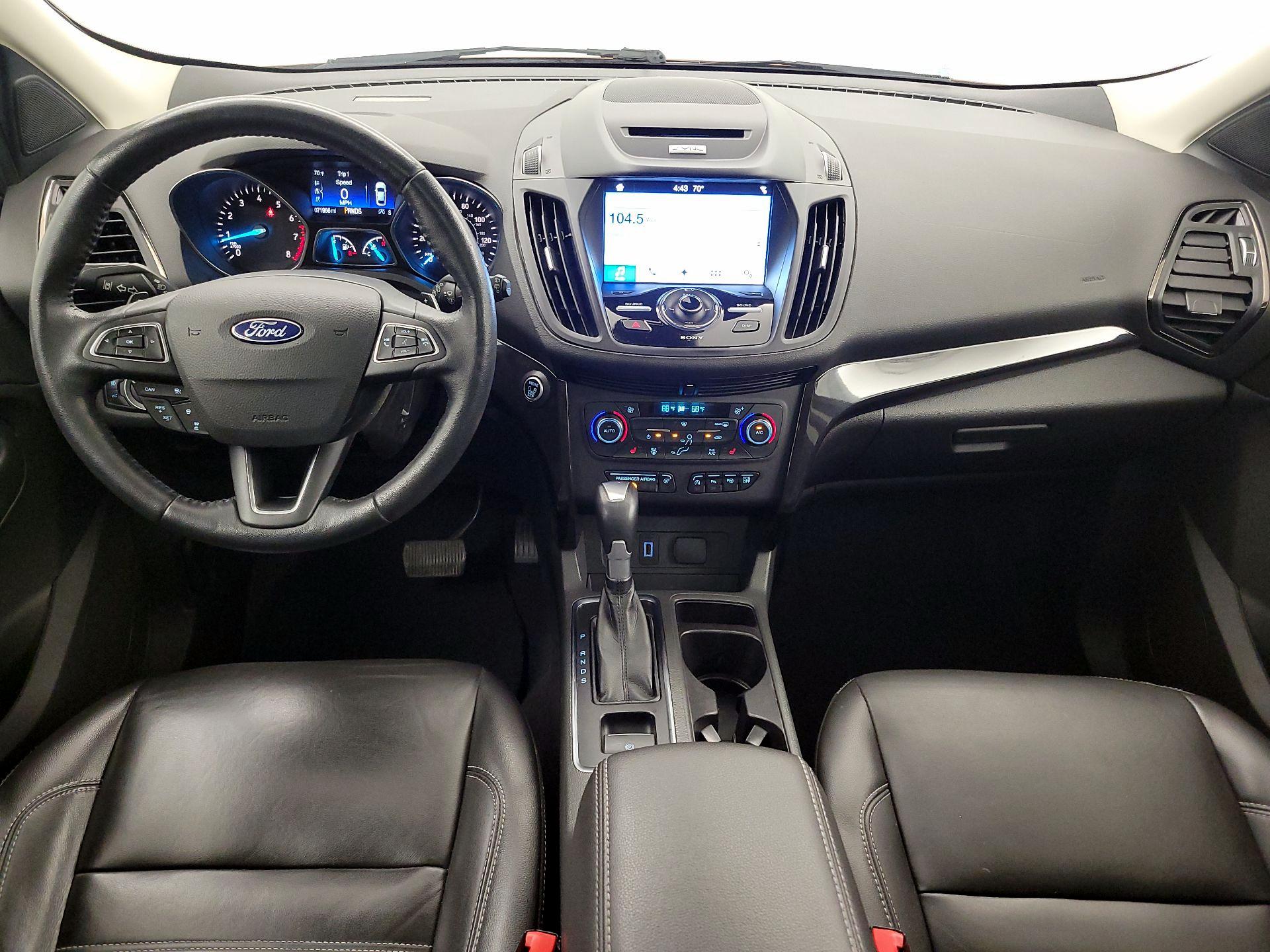 Thumbnail: 2017 Ford Escape - 9