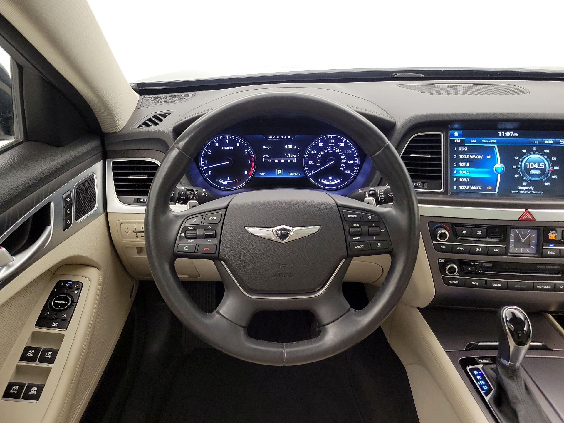 Thumbnail: 2017 Genesis G80 - 10