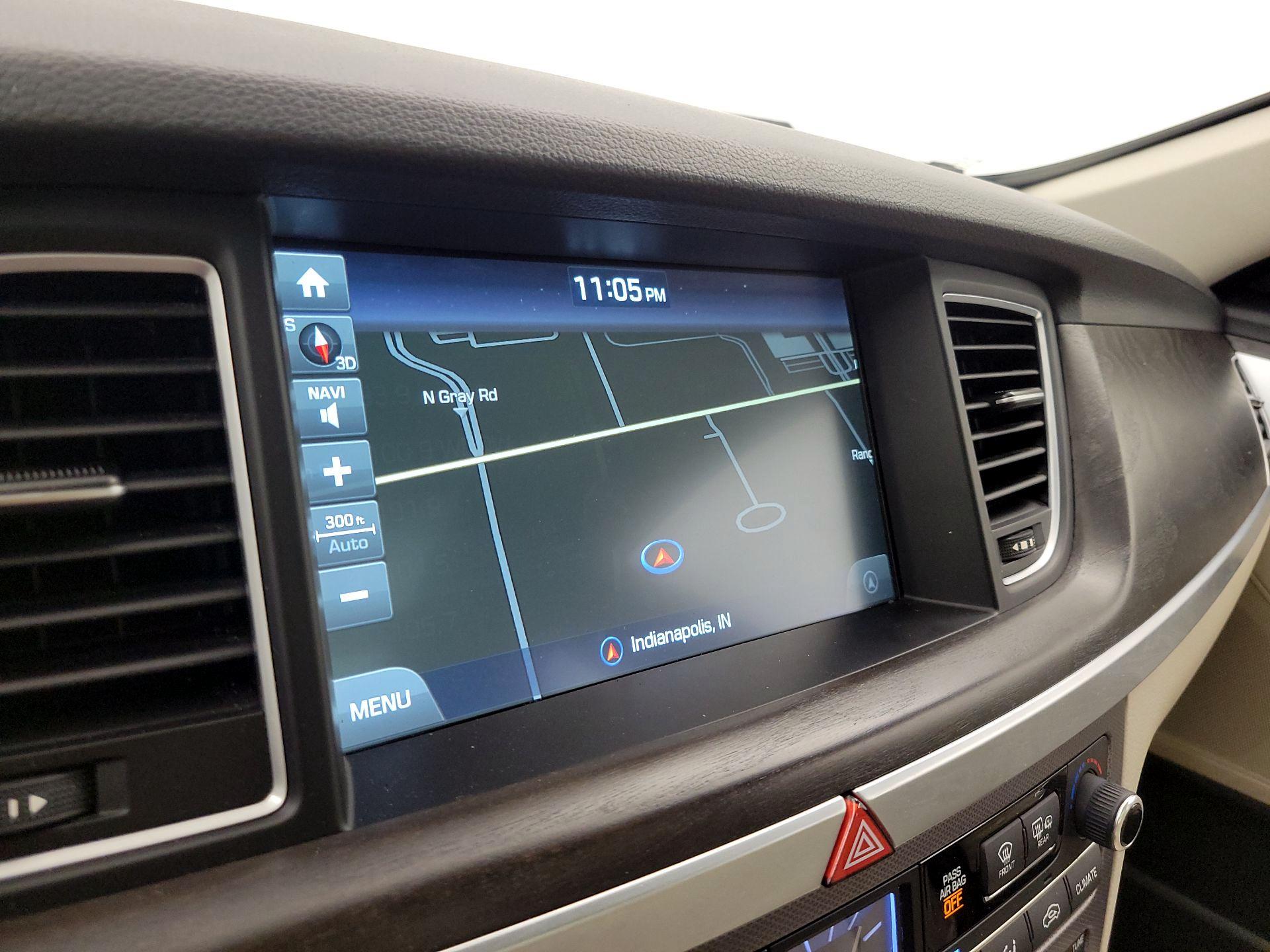 Thumbnail: 2017 Genesis G80 - 14