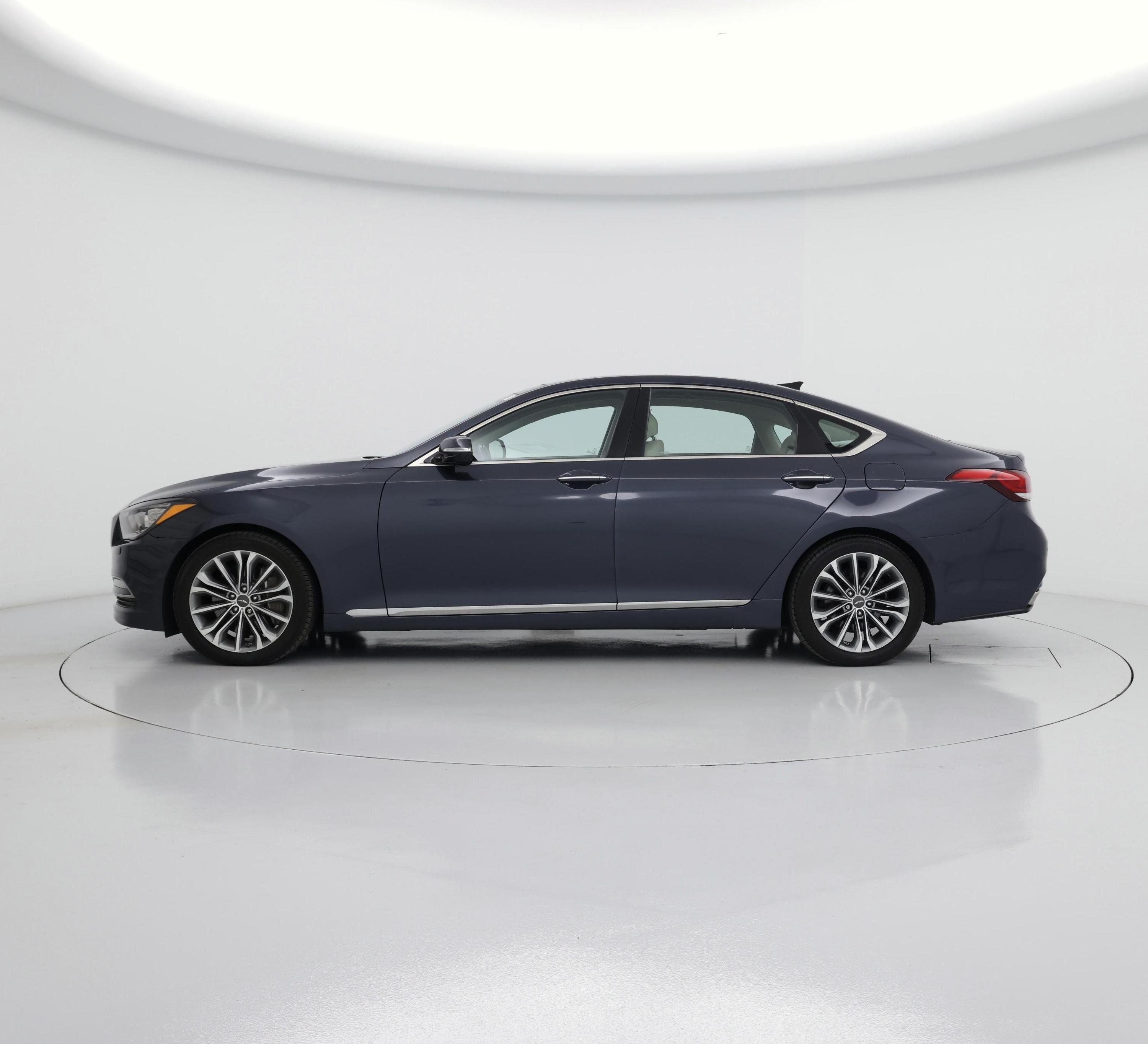 Thumbnail: 2017 Genesis G80 - 3