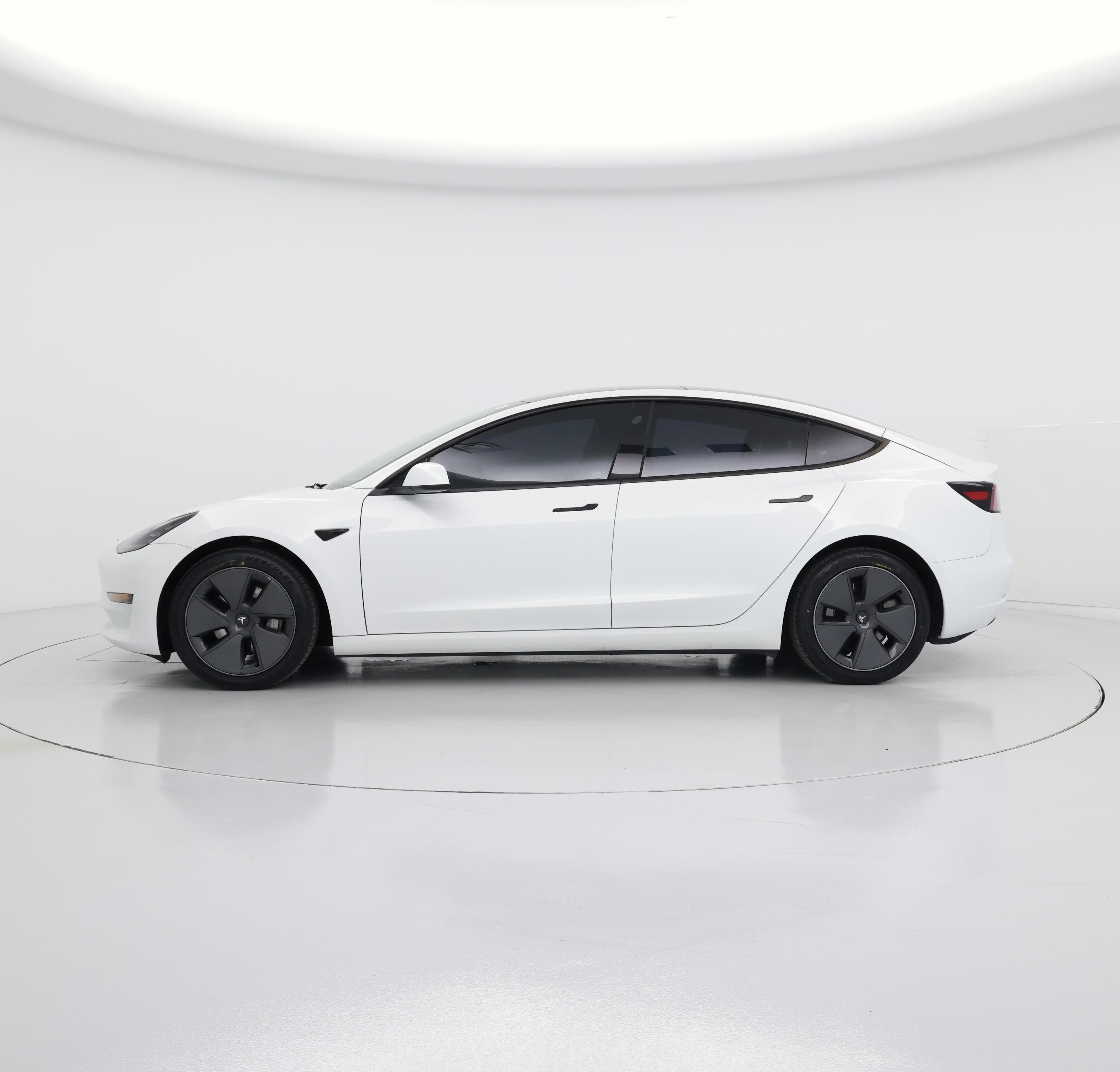 Thumbnail: 2023 Tesla Model 3 - 3