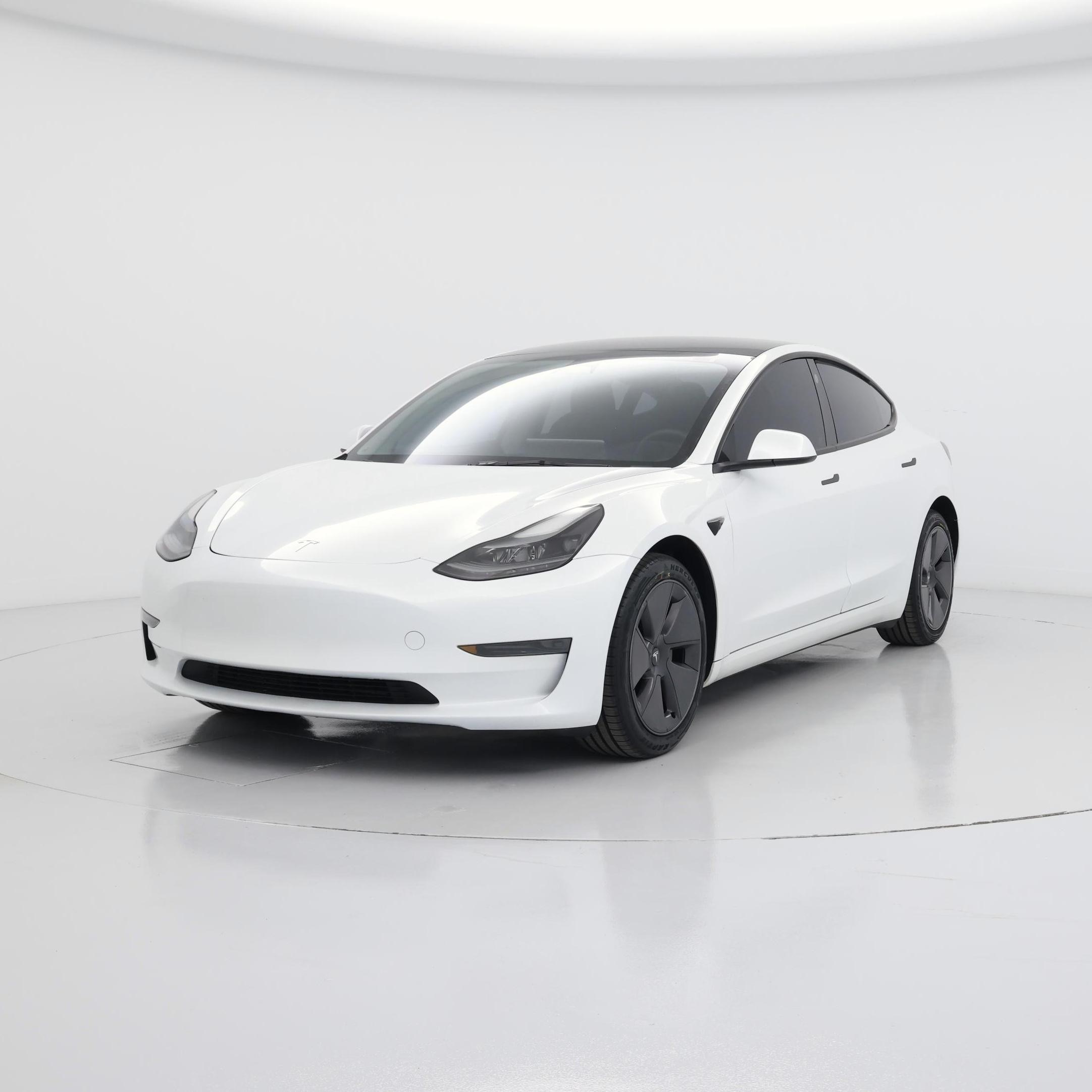 Thumbnail: 2023 Tesla Model 3 - 4